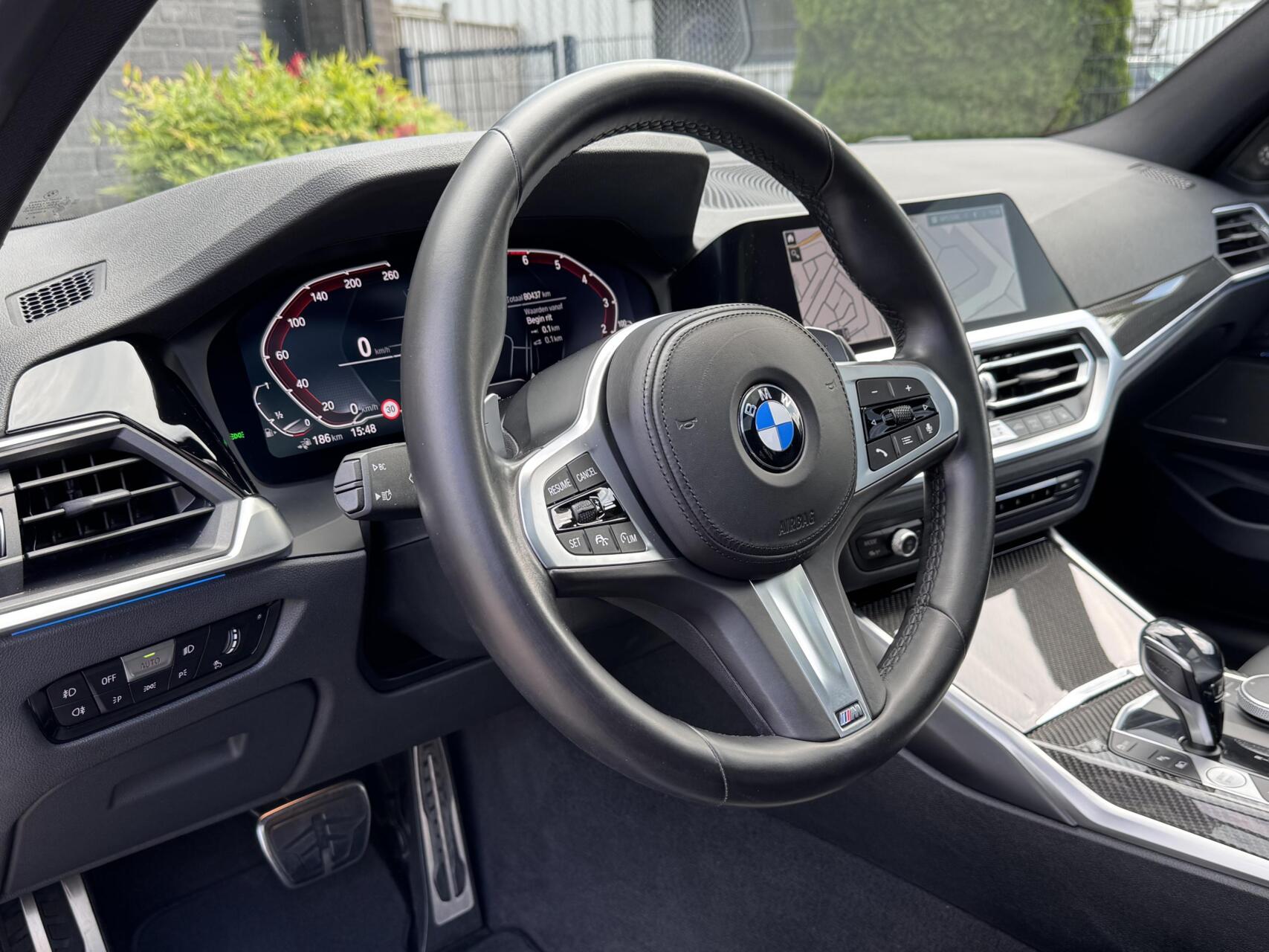 Foto van BMW 330e