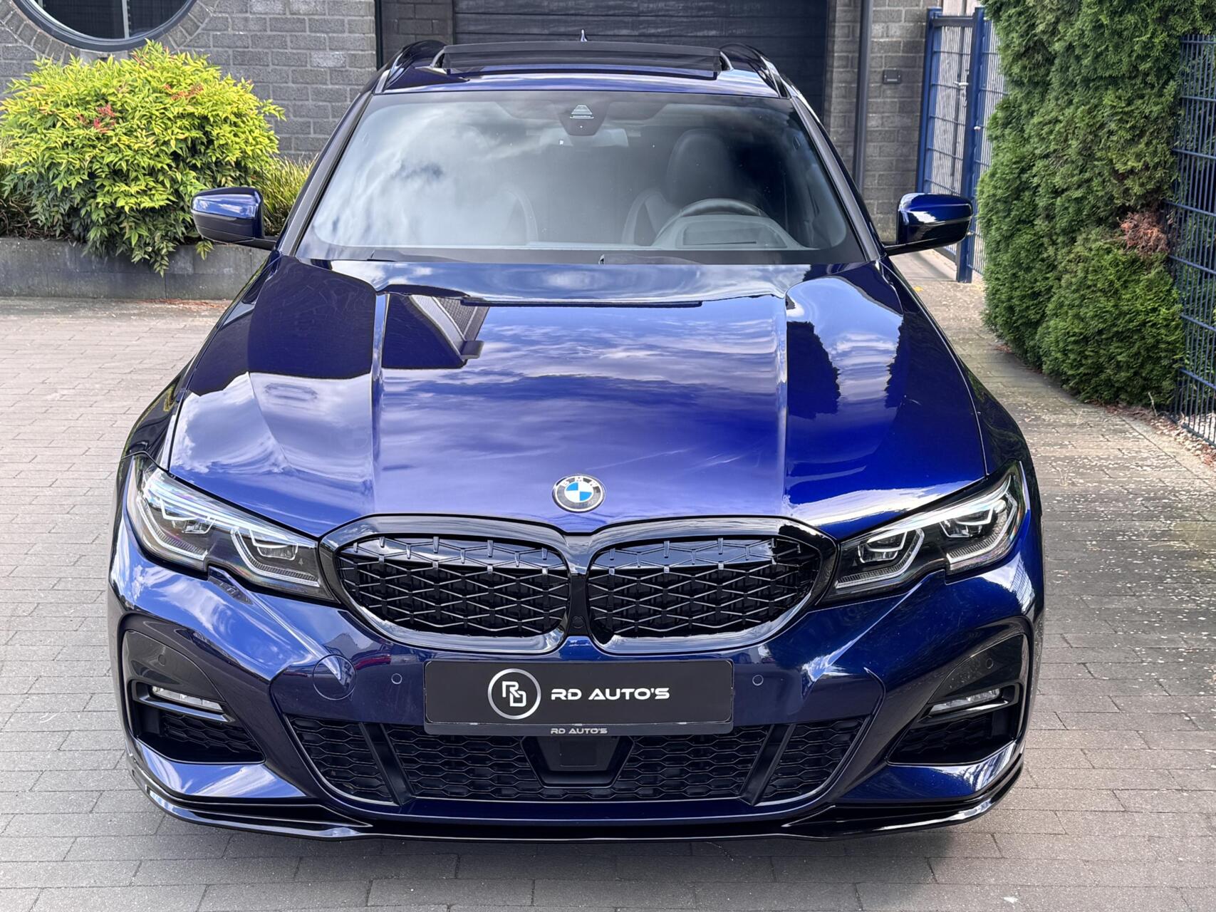 Foto van BMW 330e