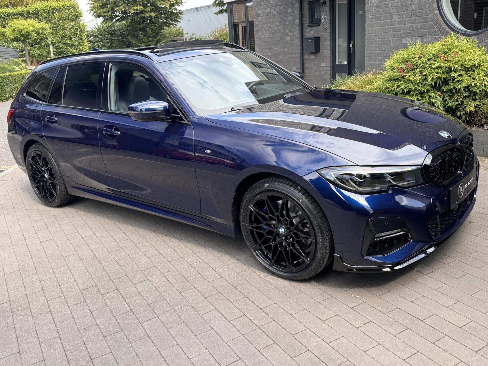 Foto van BMW 330e