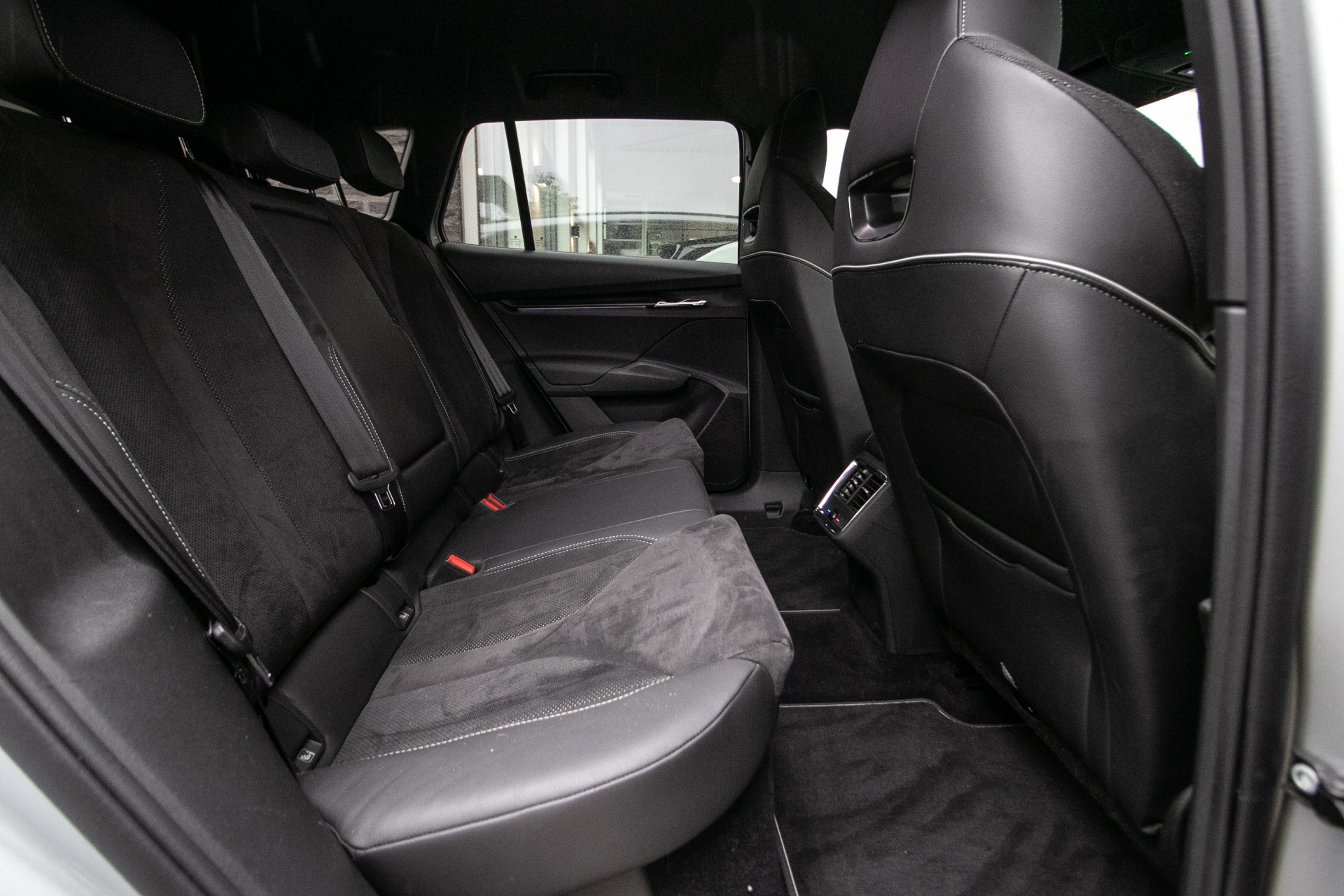 Foto van Skoda Enyaq 60