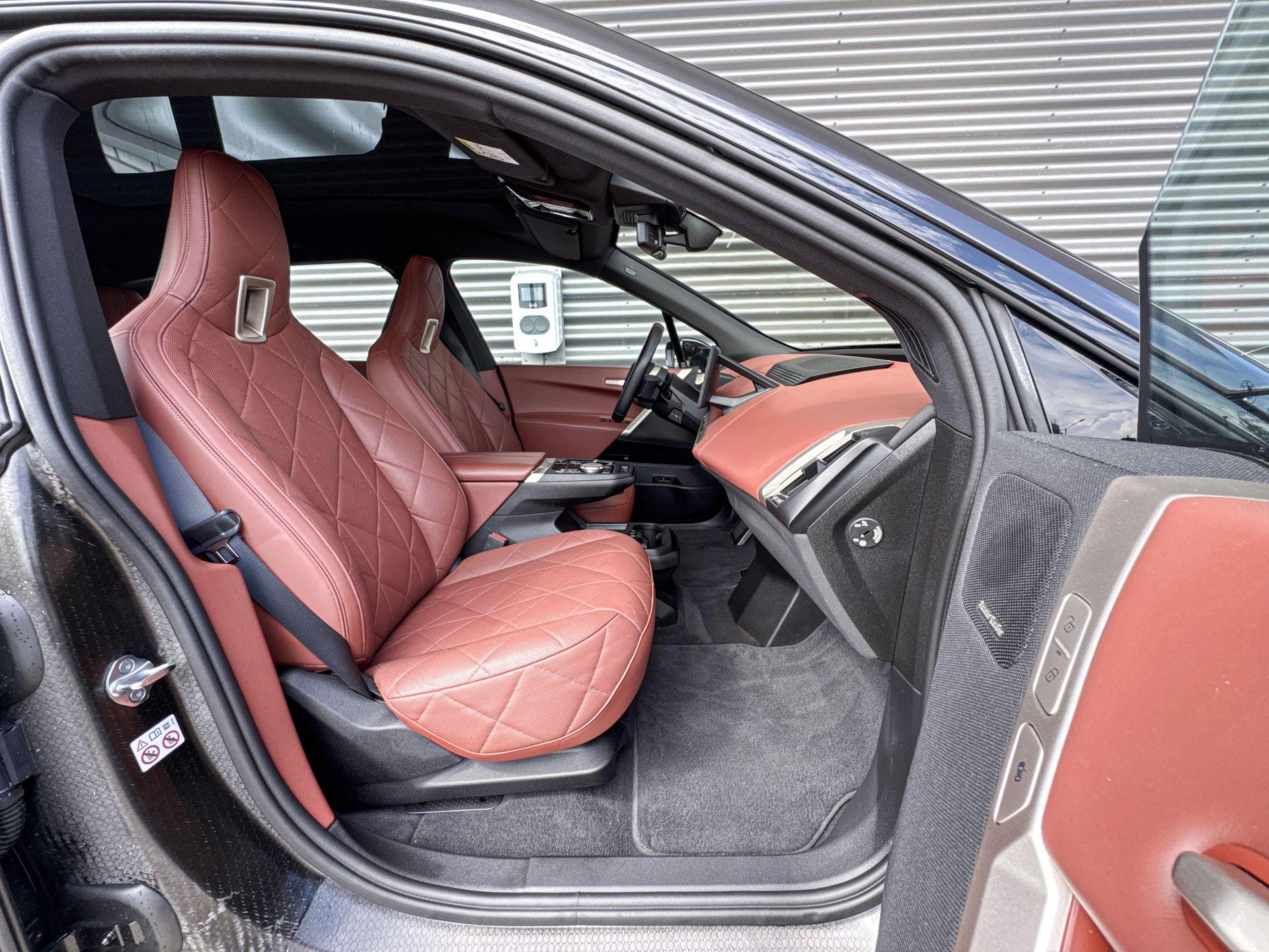 Foto van BMW Ix Xdrive40