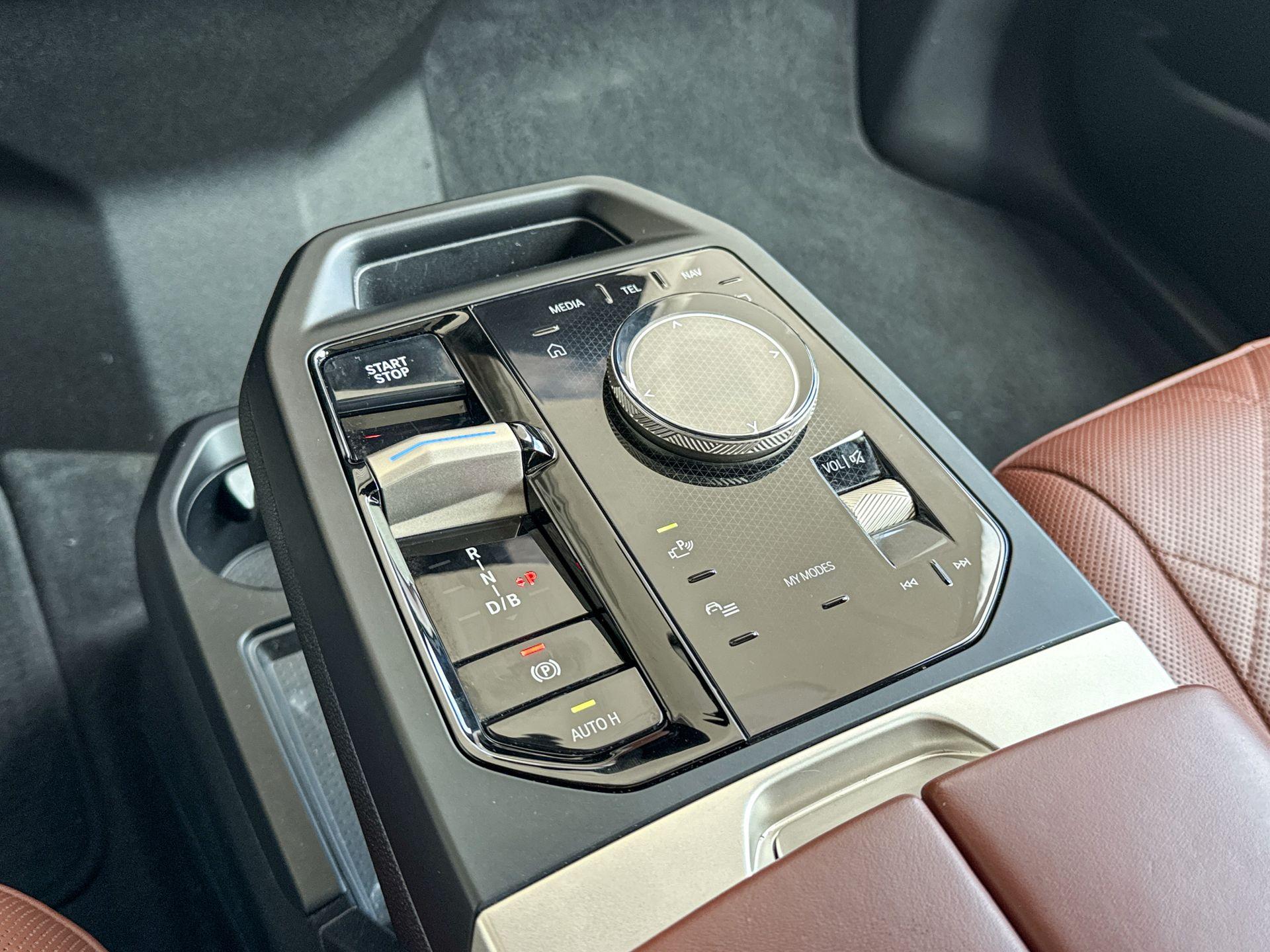 Foto van BMW Ix Xdrive40