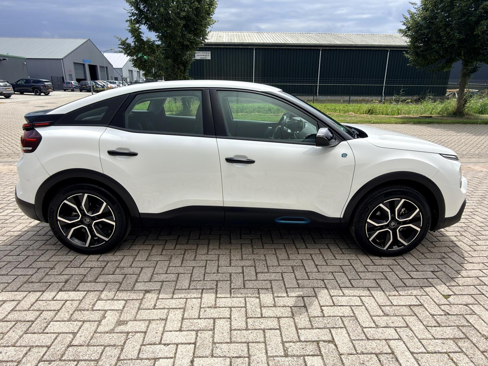 Foto van Citroen E-c4