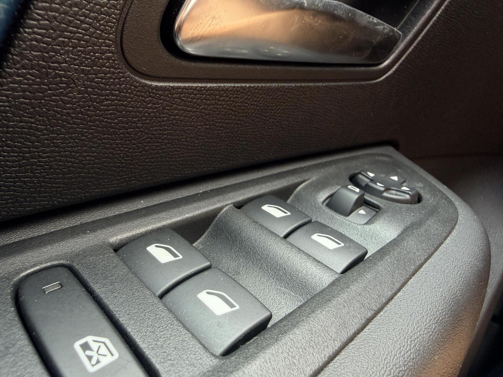Foto van Citroen E-c4