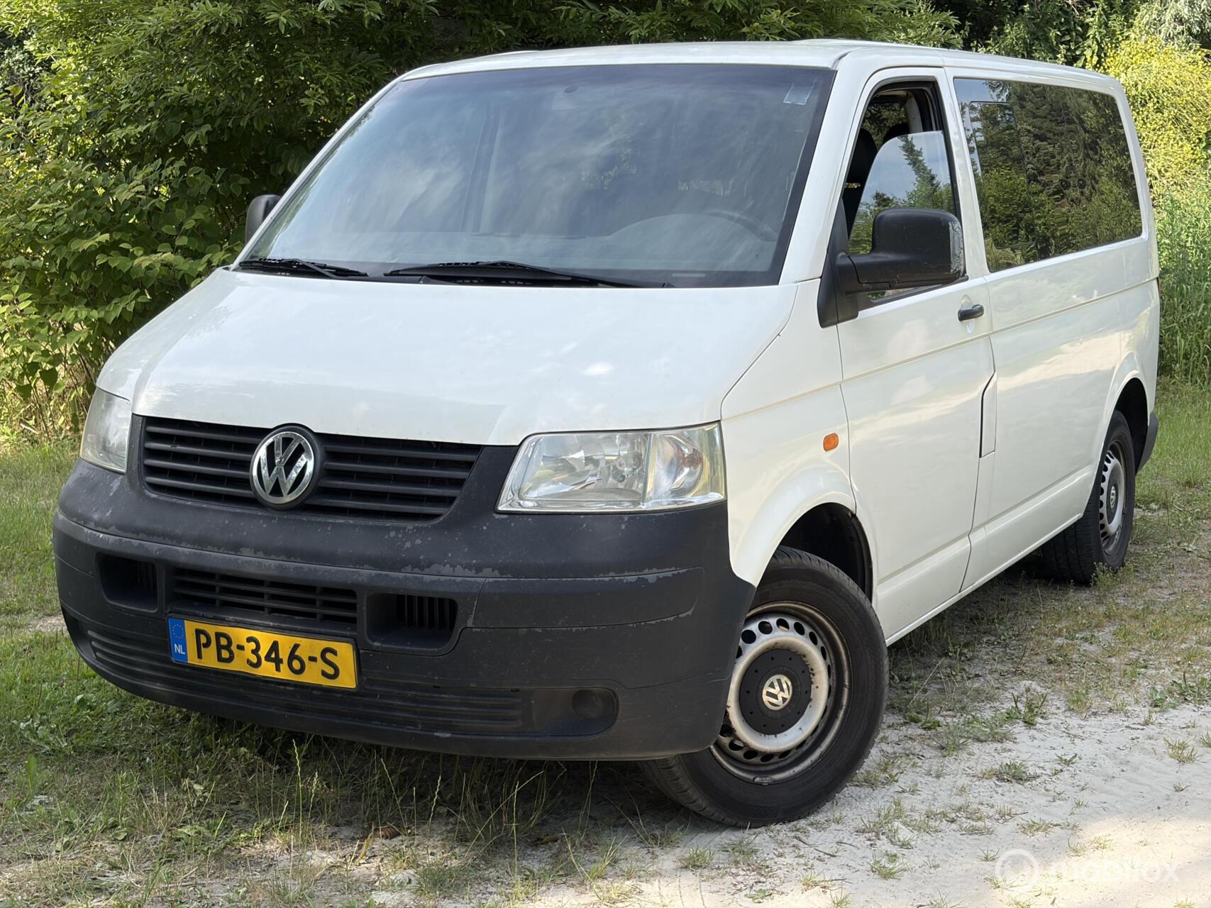 Volkswagen Transporter 2.0..9-persoons 2006 - voorkant