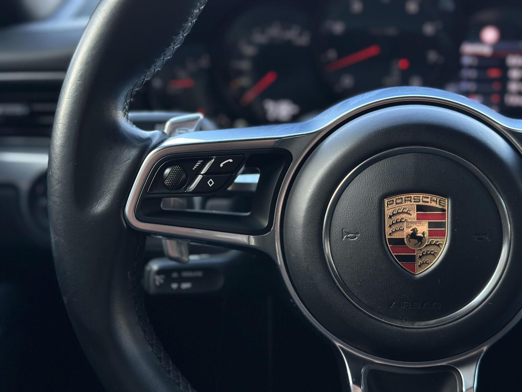 Foto van Porsche 911 Carrera