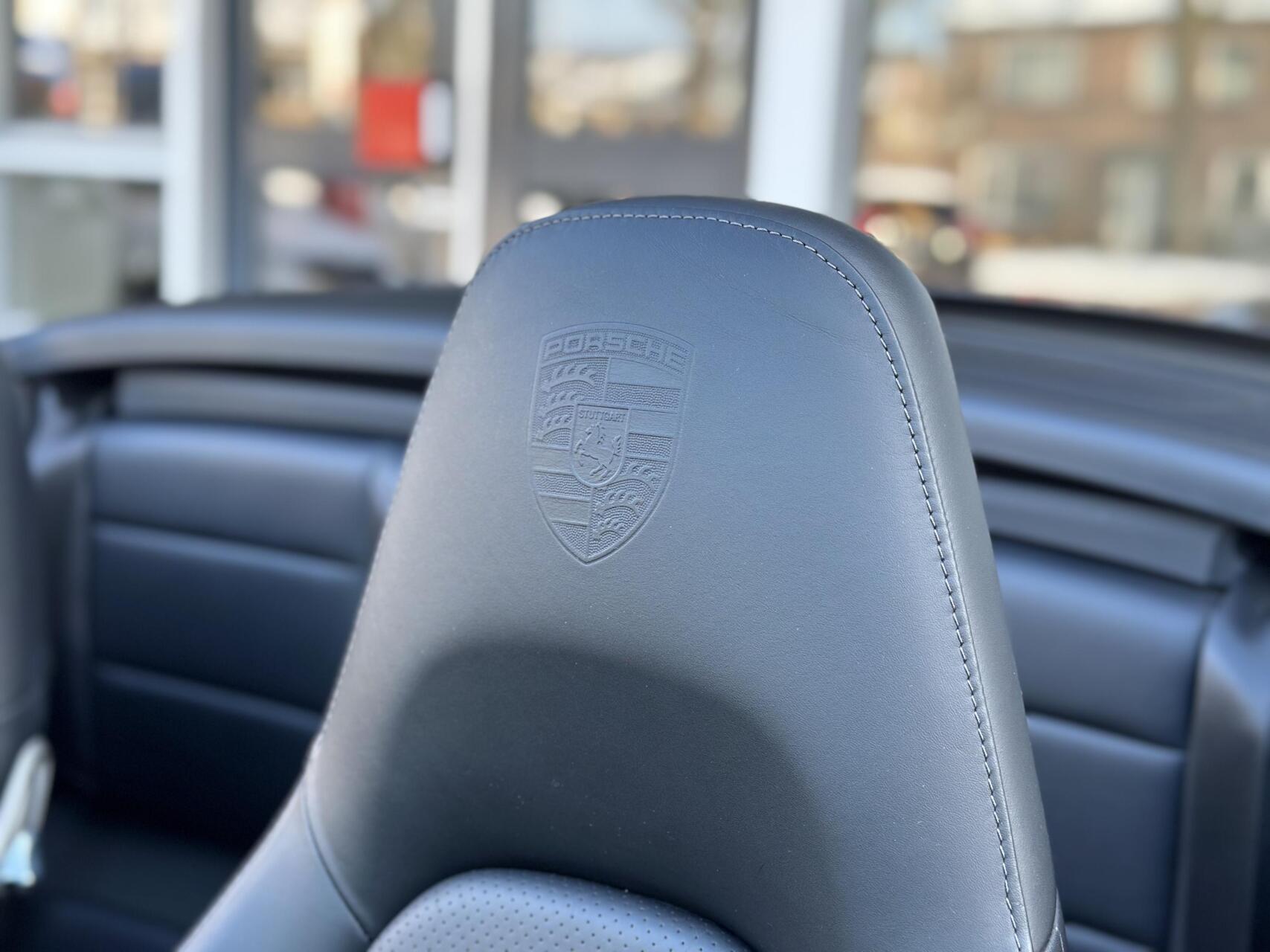 Foto van Porsche 911 Carrera