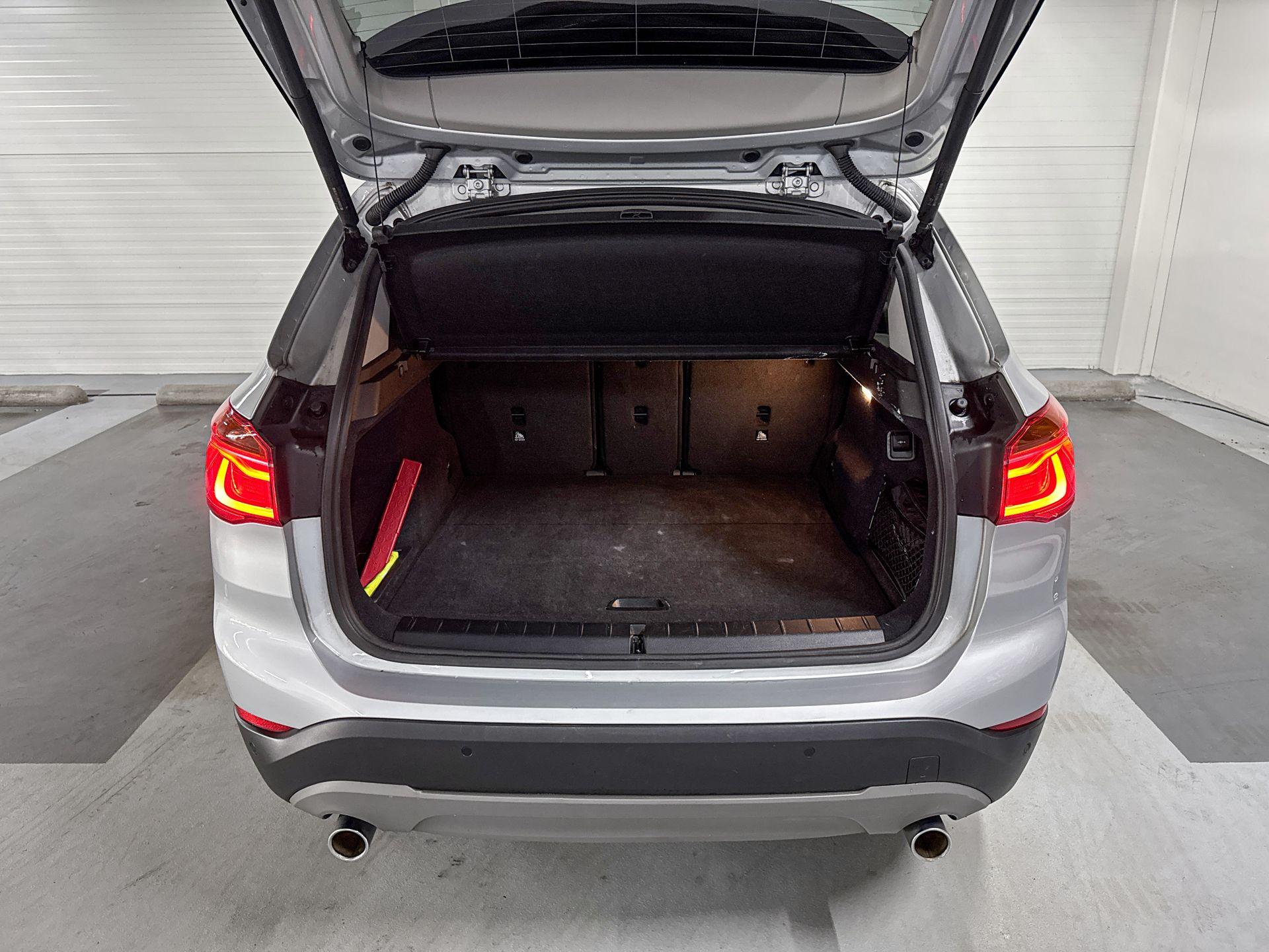 Foto van BMW X1 Sdrive20i