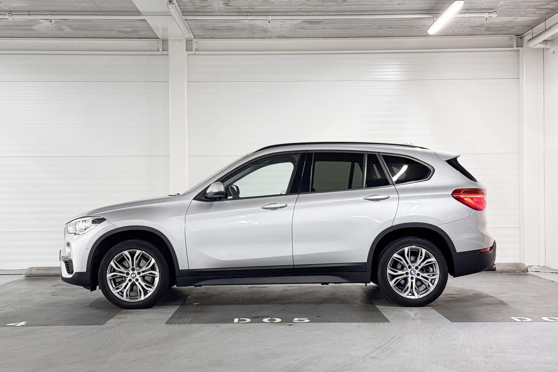 Foto van BMW X1 Sdrive20i