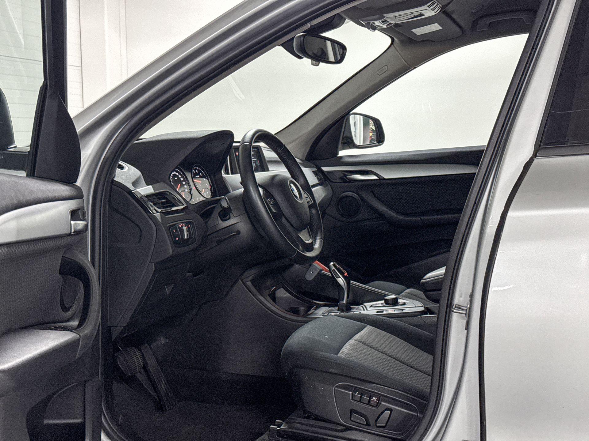 Foto van BMW X1 Sdrive20i