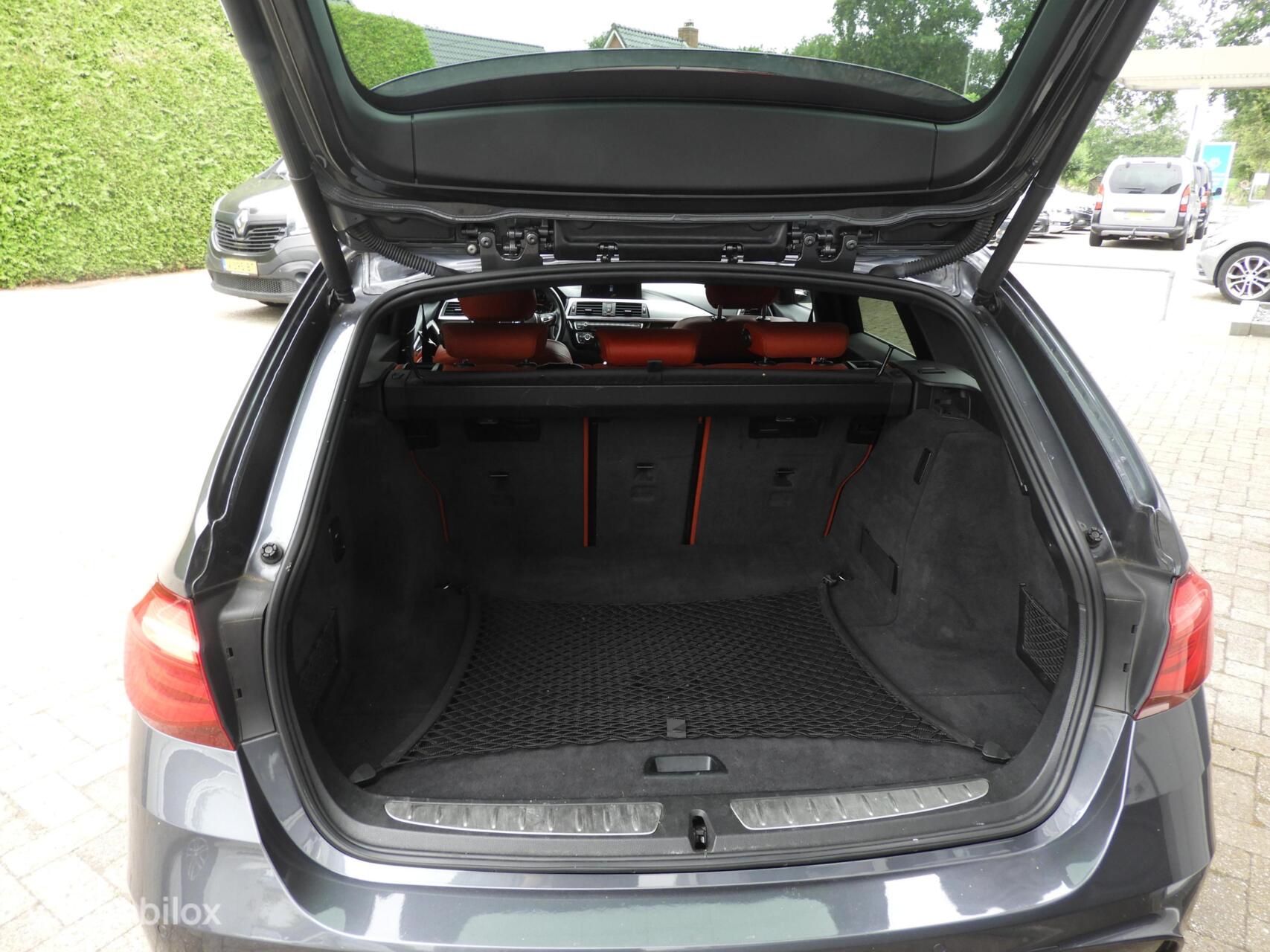 Foto van BMW 318i