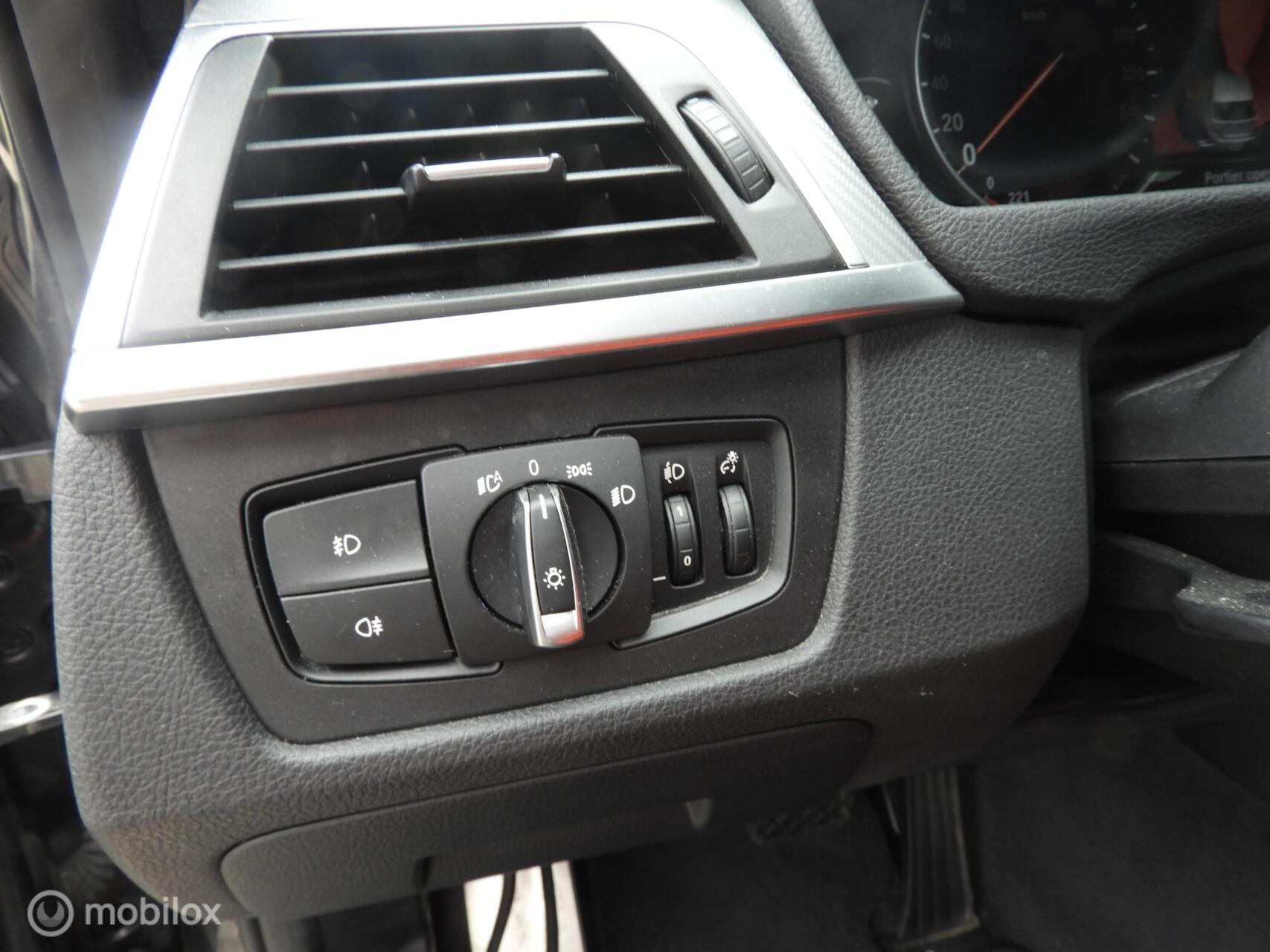 Foto van BMW 318i