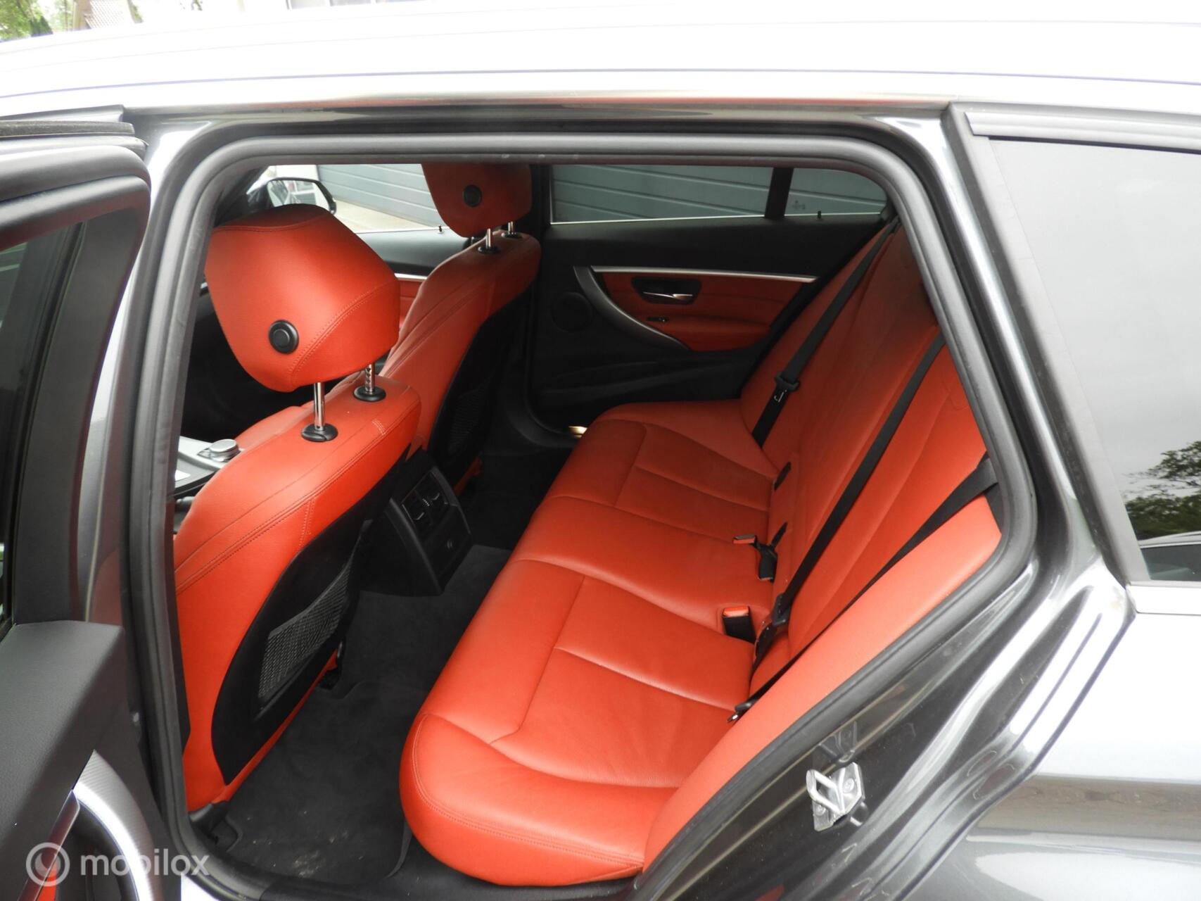 Foto van BMW 318i