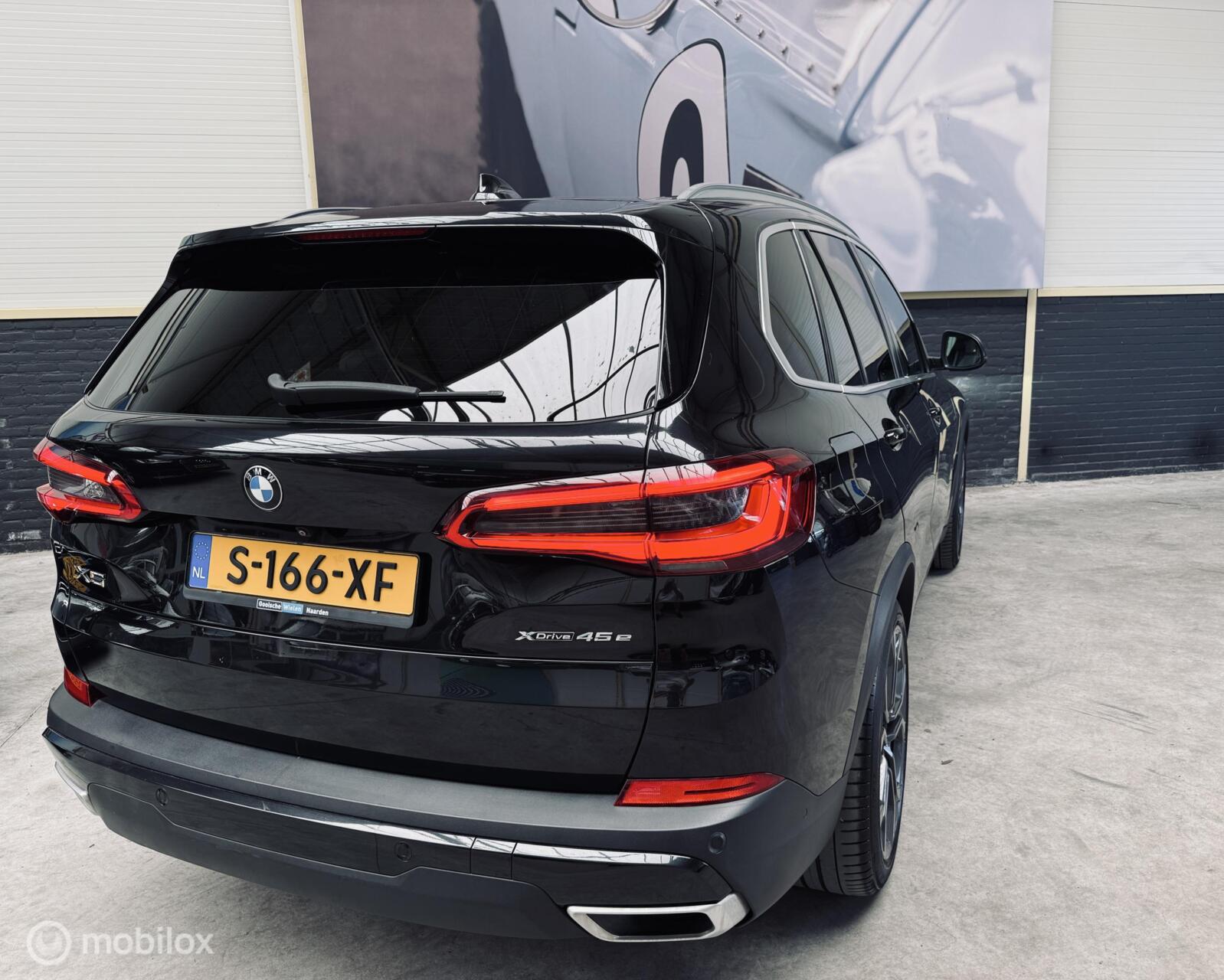 Foto van BMW X5 Xdrive45e