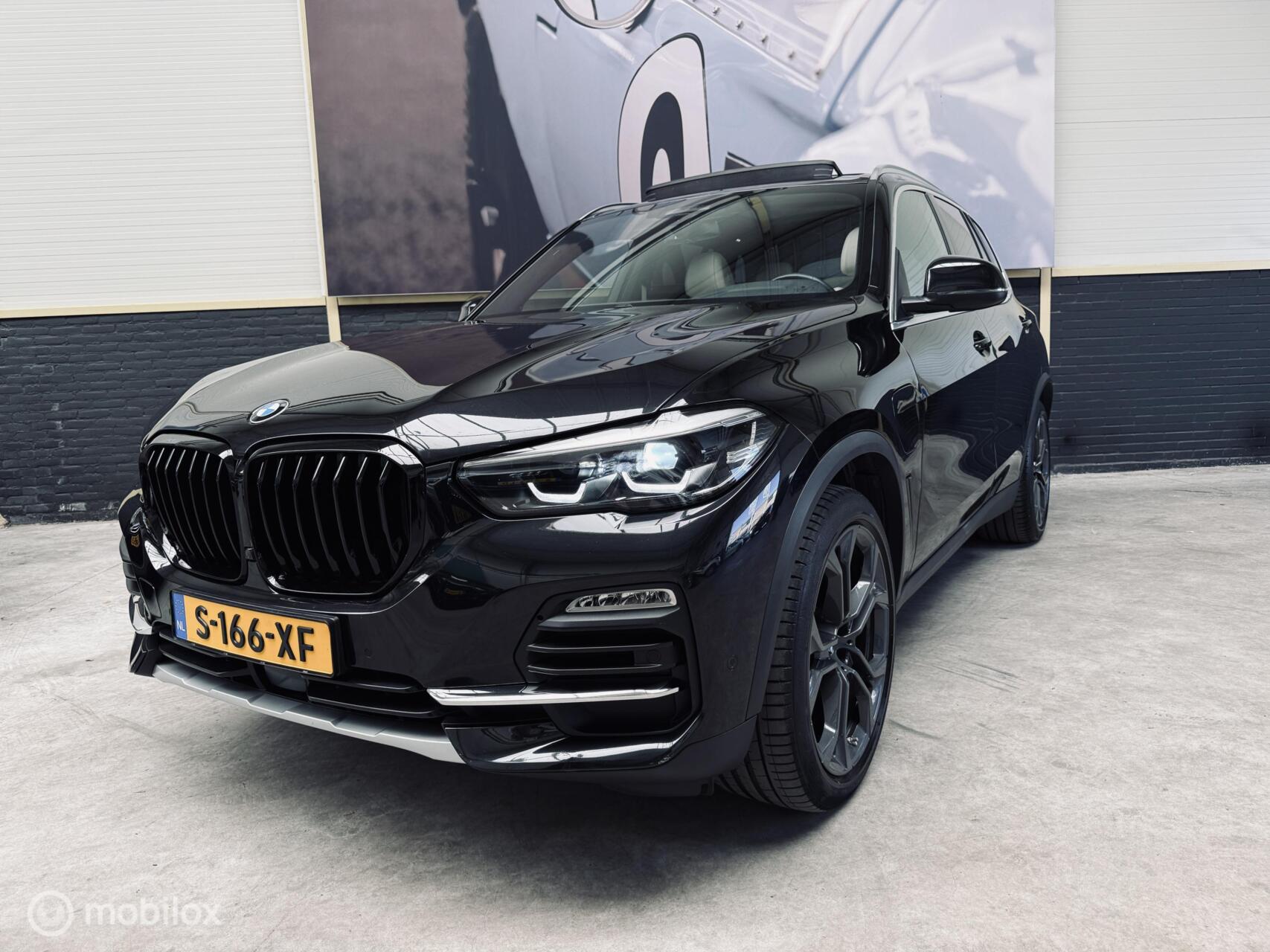 Foto van BMW X5 Xdrive45e