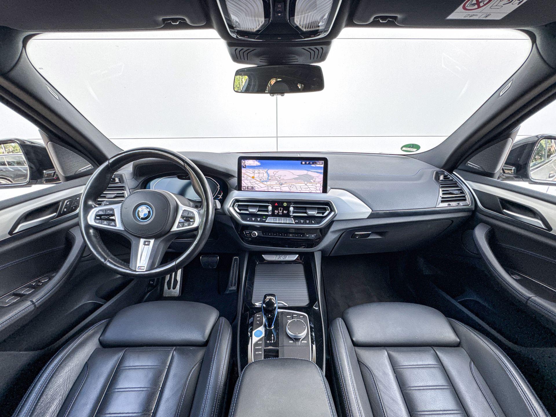 Foto van BMW Ix3