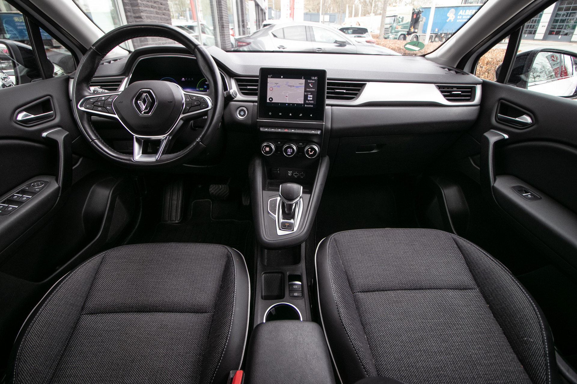 Foto van Renault Captur (e-tech Plug-in Hybrid)