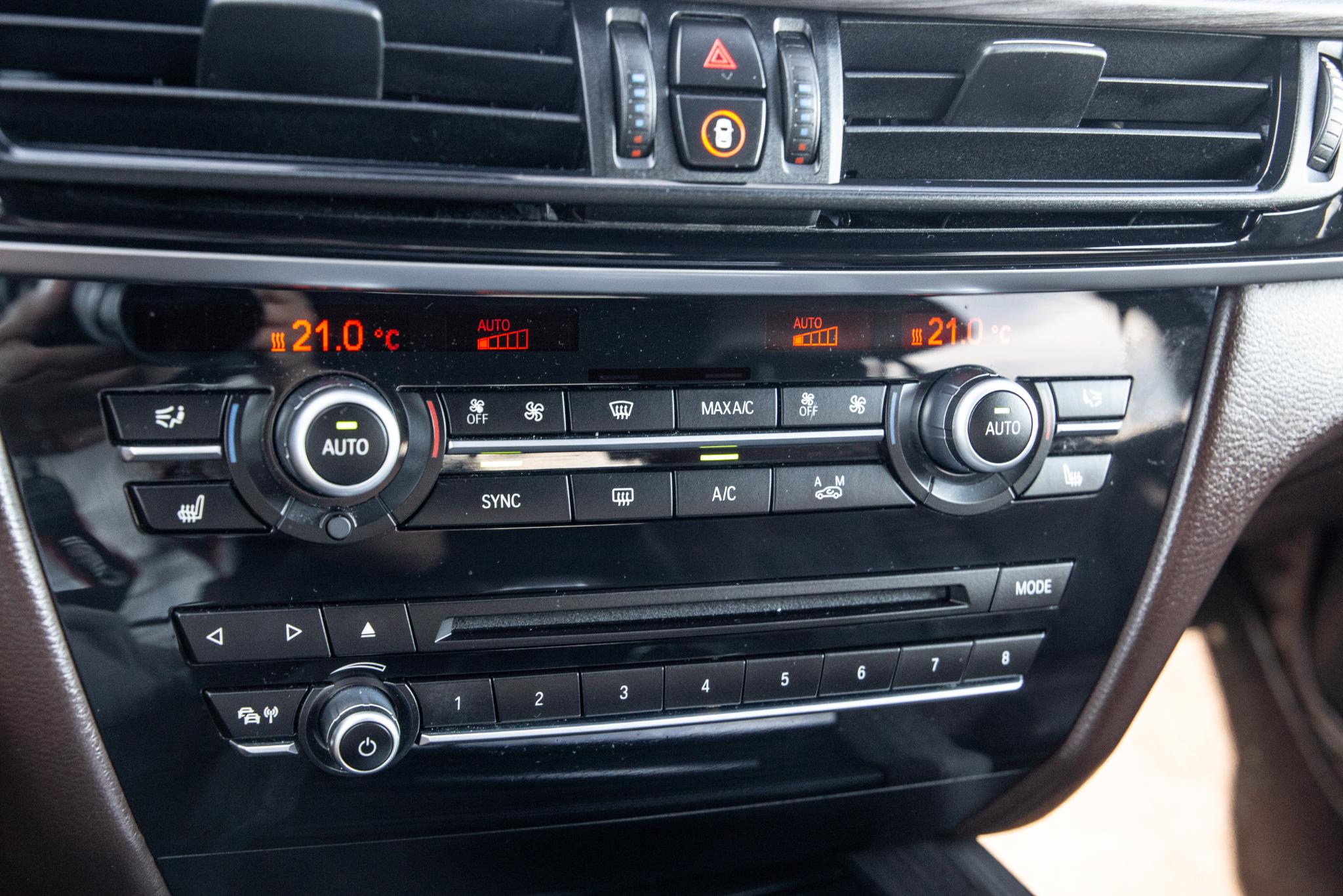 Foto van BMW X5 Xdrive35i