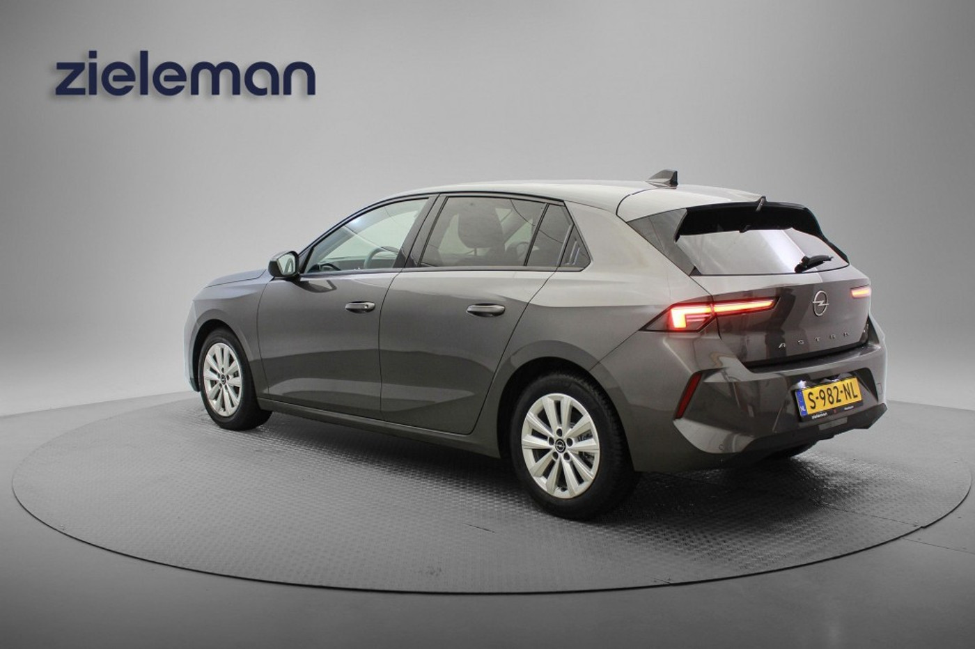 Foto van Opel Astra