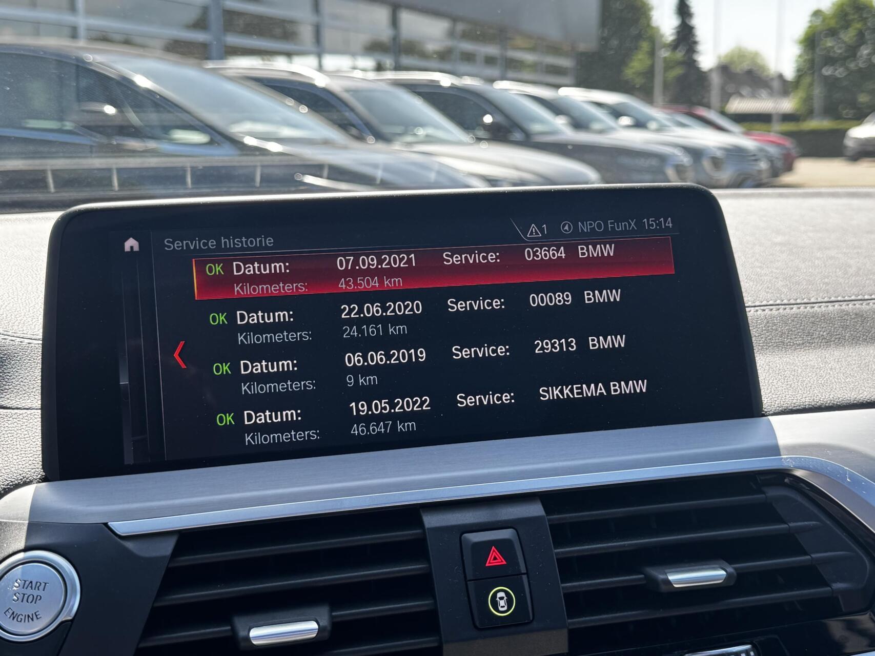 Foto van BMW X3 M40d