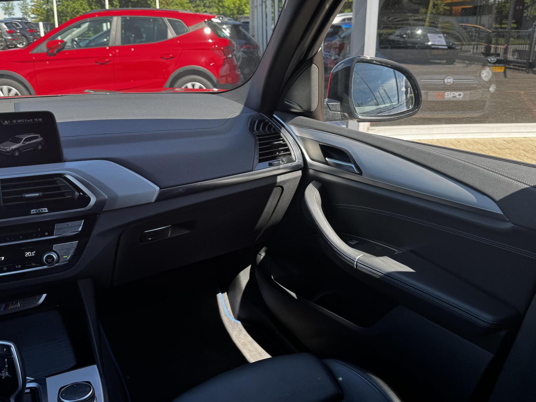 Foto van BMW X3 M40d