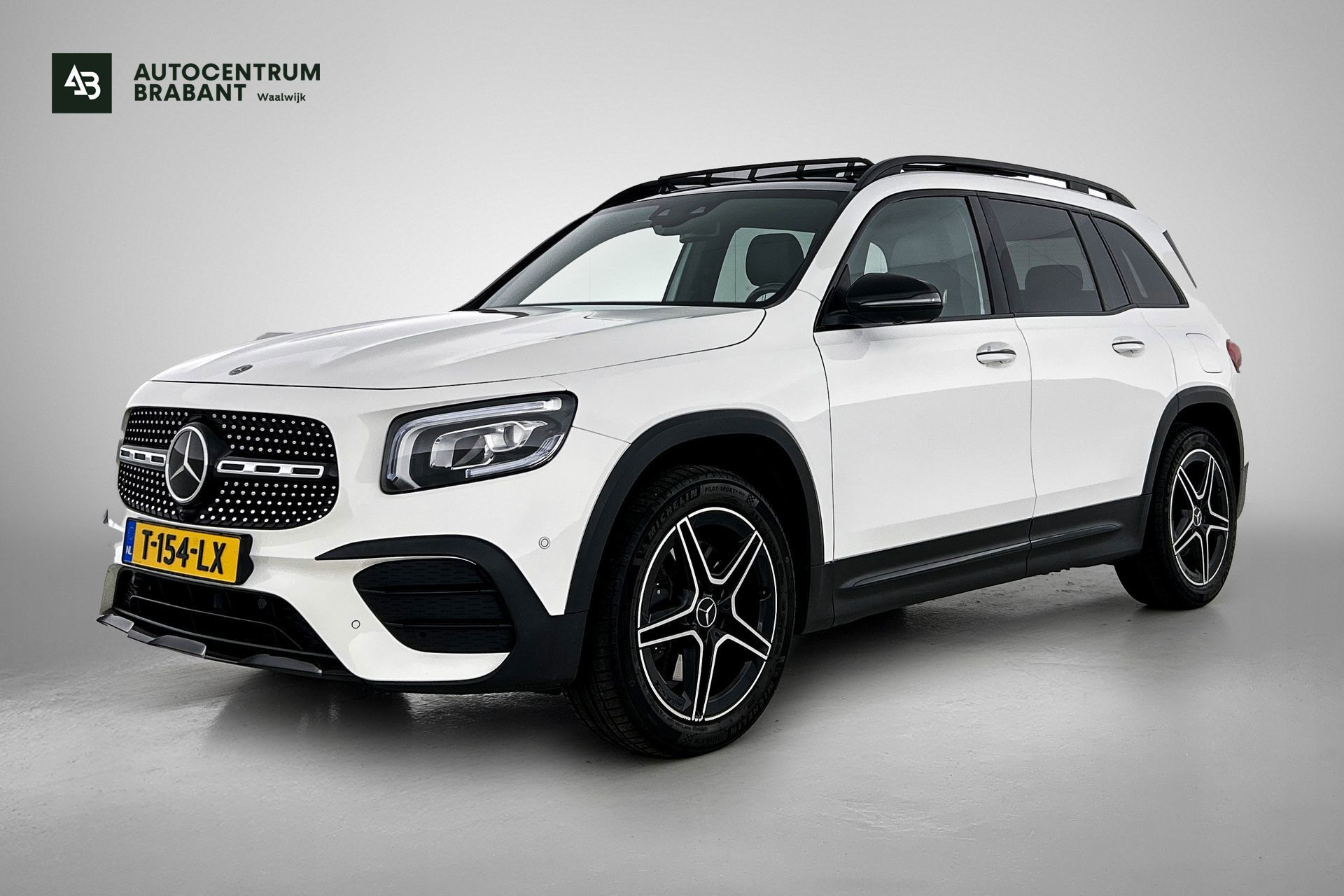 Mercedes-Benz GLB 250 4MATIC Premium Plus 2020 - voorkant