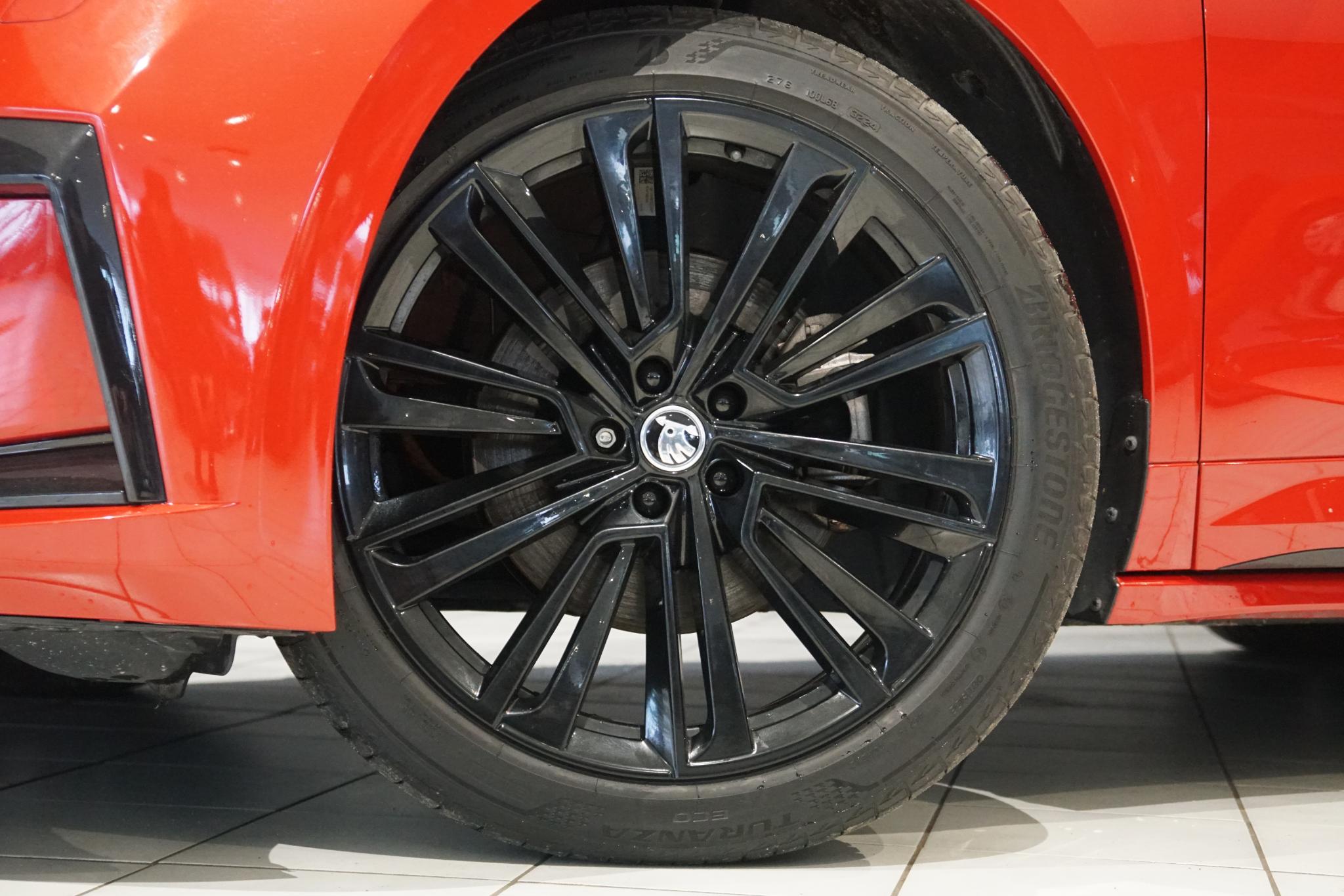 Foto van Skoda Enyaq 60