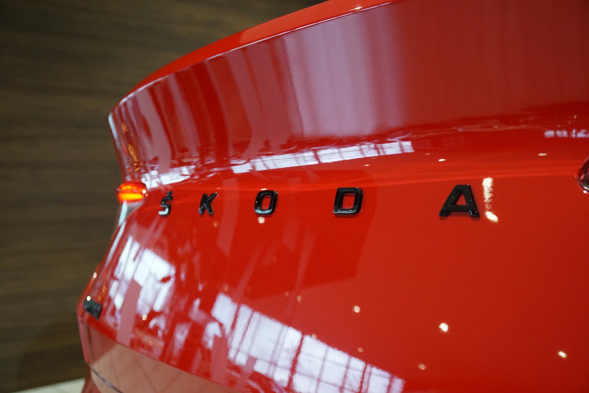 Foto van Skoda Enyaq 60