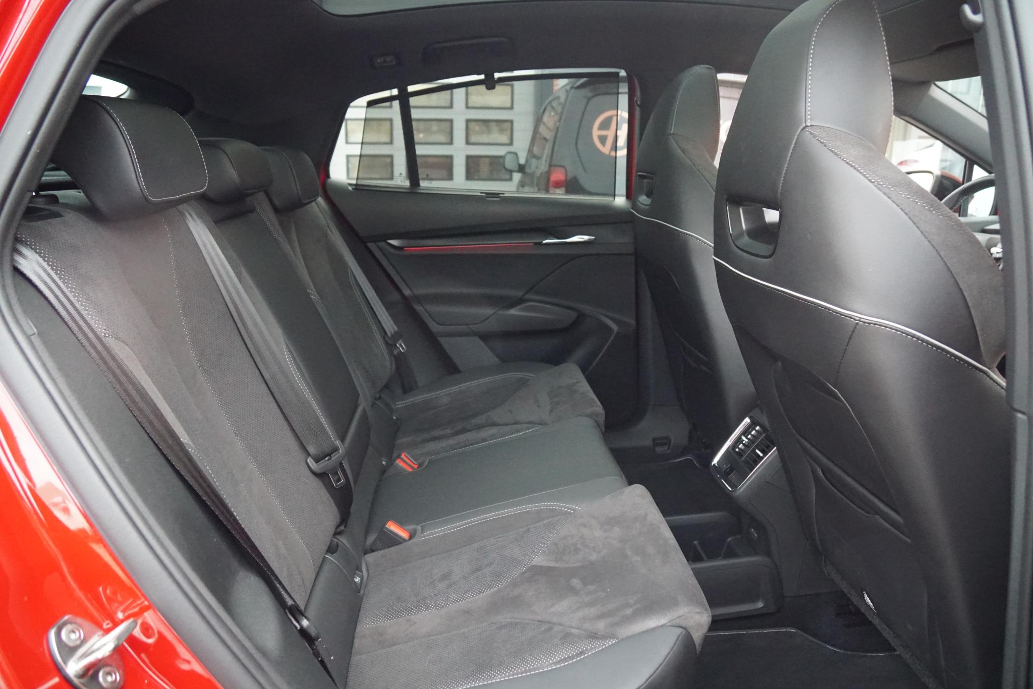 Foto van Skoda Enyaq 60