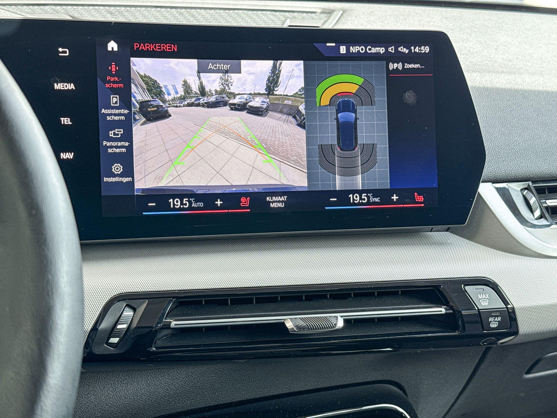 Foto van BMW Ix1 Xdrive30