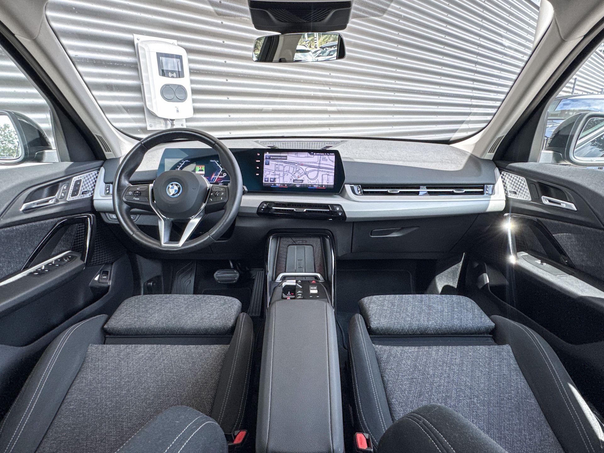 Foto van BMW Ix1 Xdrive30