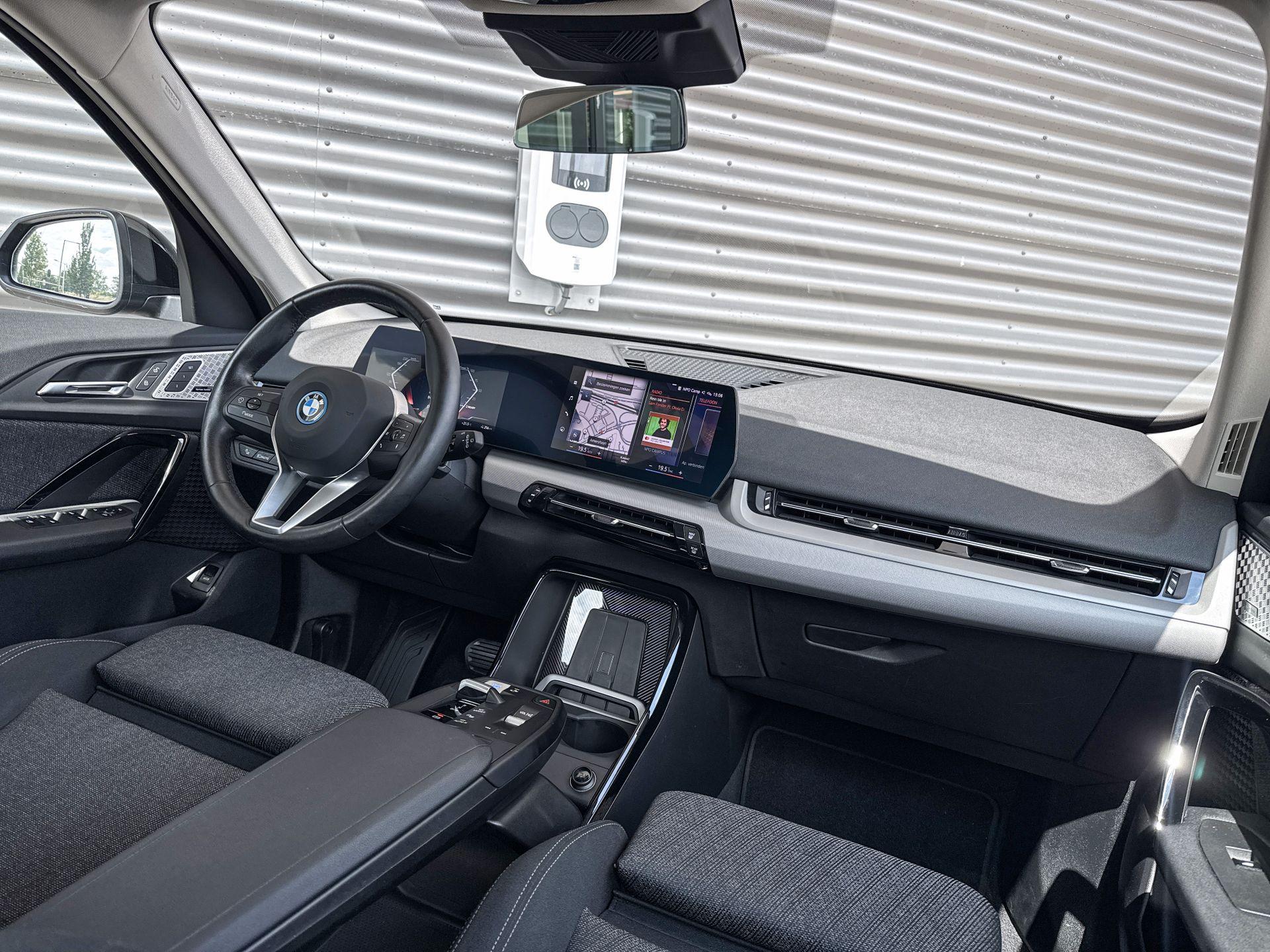 Foto van BMW Ix1 Xdrive30