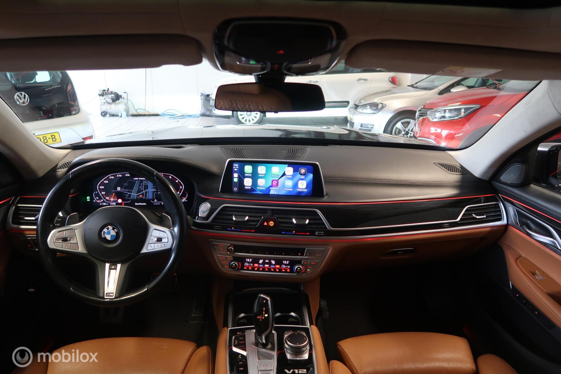 Foto van BMW M760li xDrive