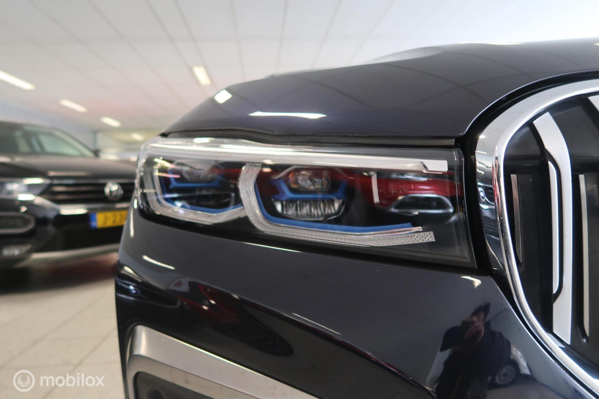 Foto van BMW M760li xDrive