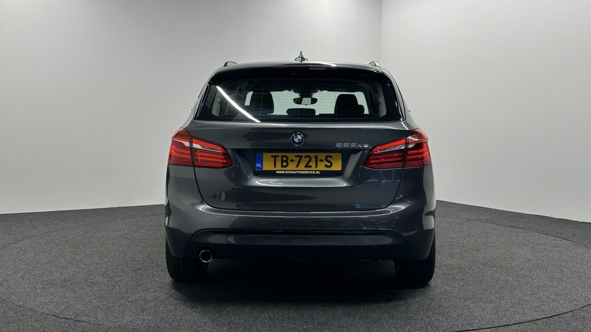 Foto van BMW 225xe Iperformance