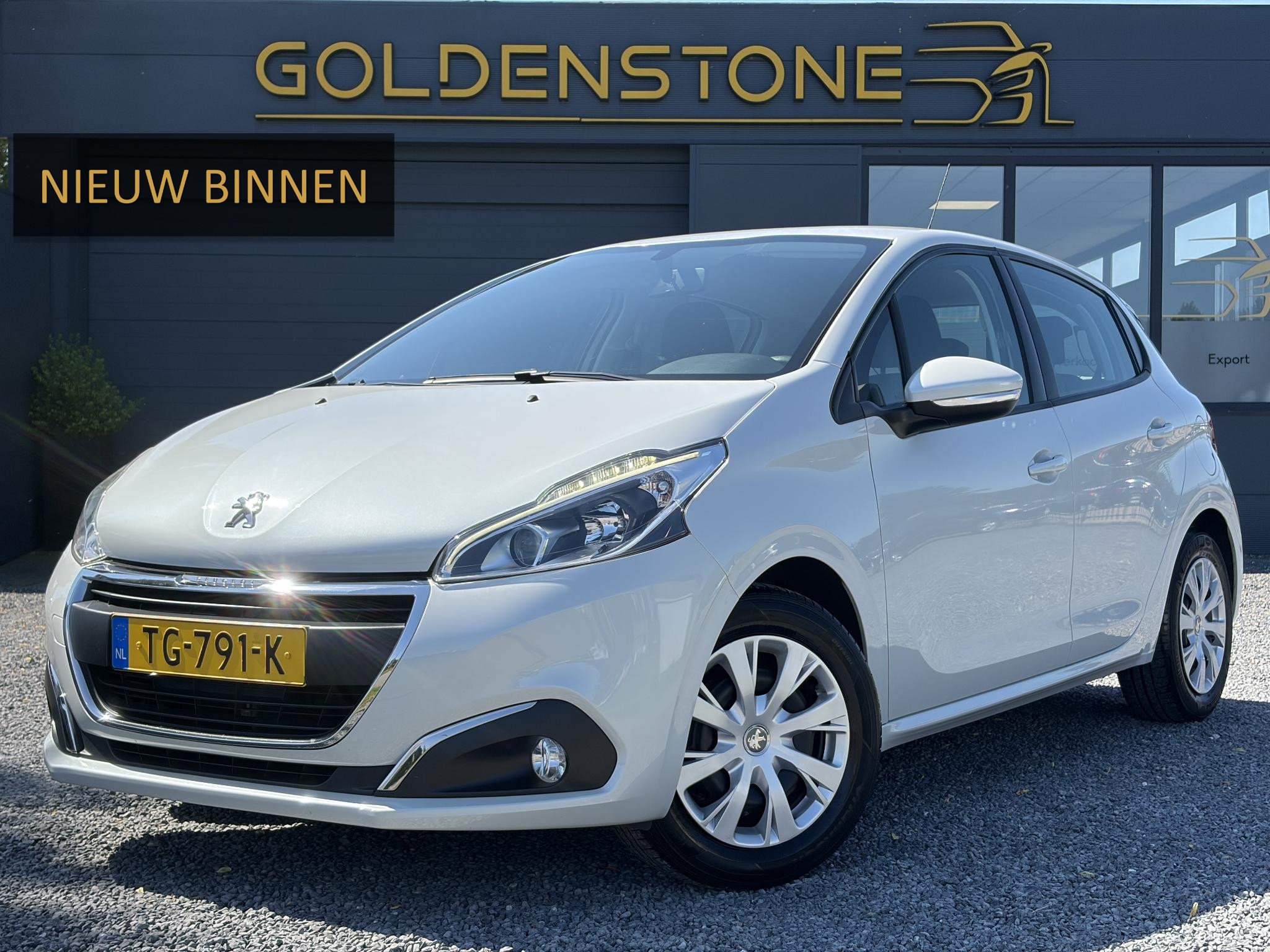 Peugeot 208 1.2 PureTech Blue Lion 2018 - voorkant