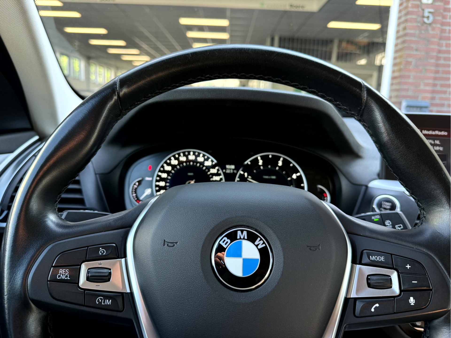 Foto van BMW X3 Sdrive18d