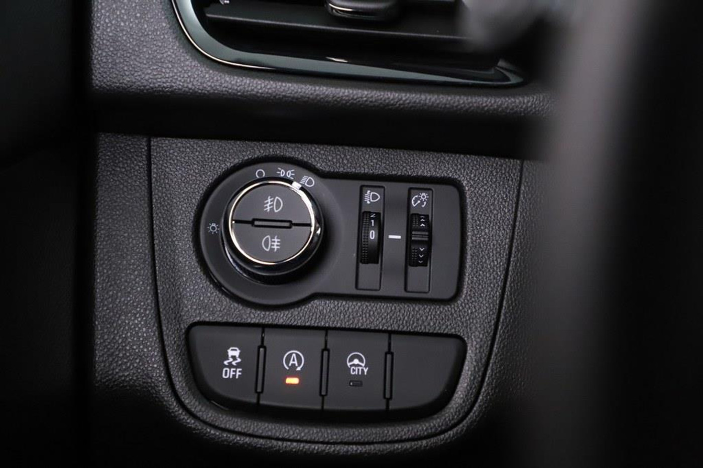 Foto van Opel Karl Rocks / Viva Rocks