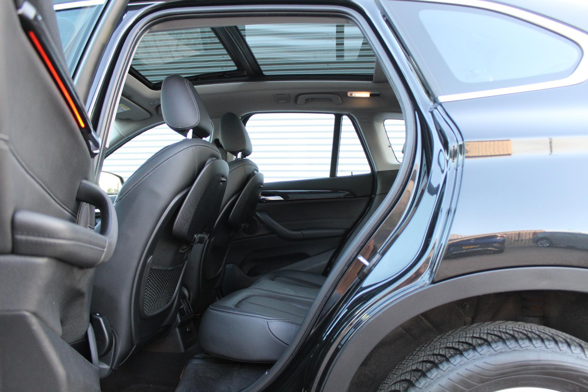 Foto van BMW X1 Sdrive18i