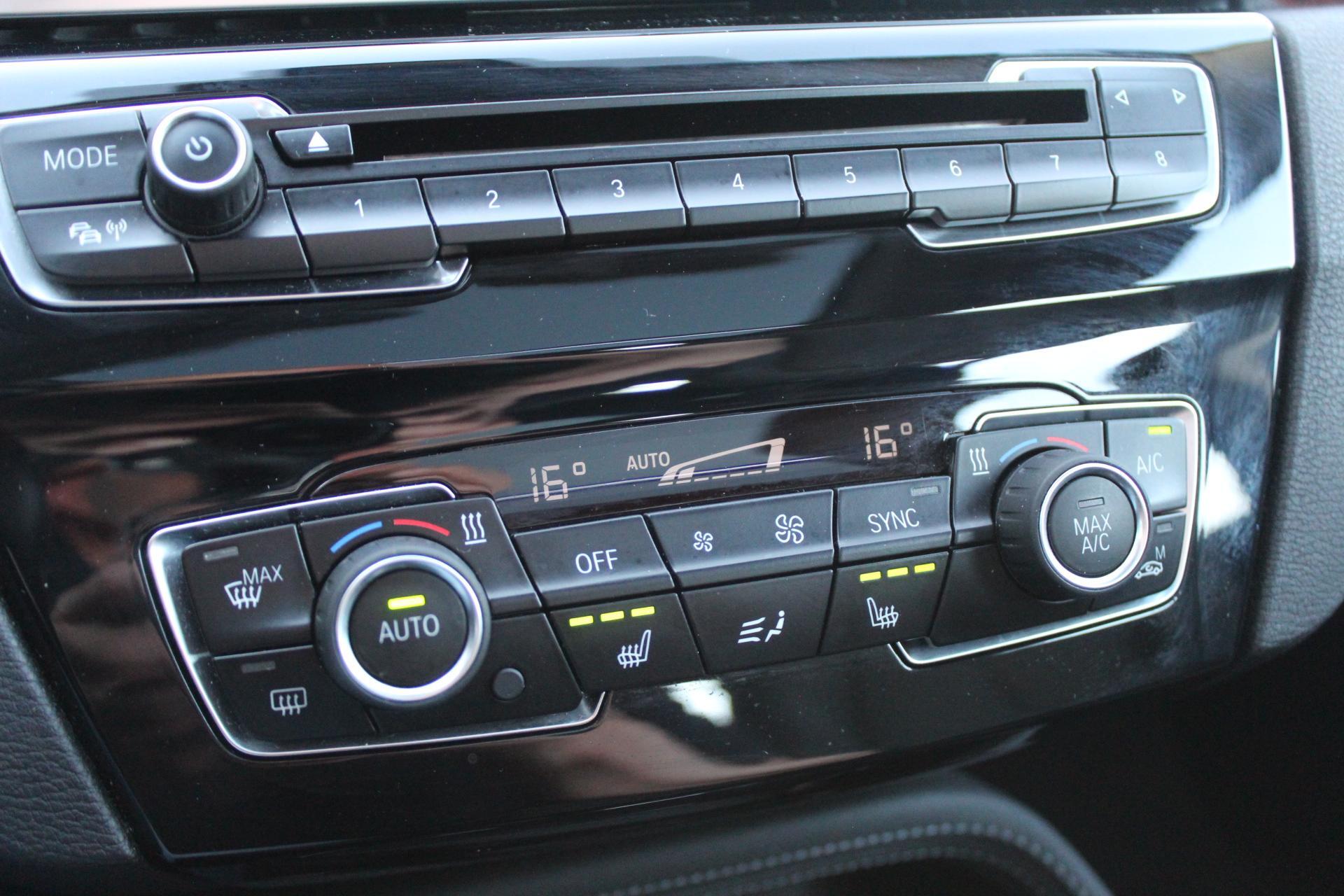 Foto van BMW X1 Sdrive18i