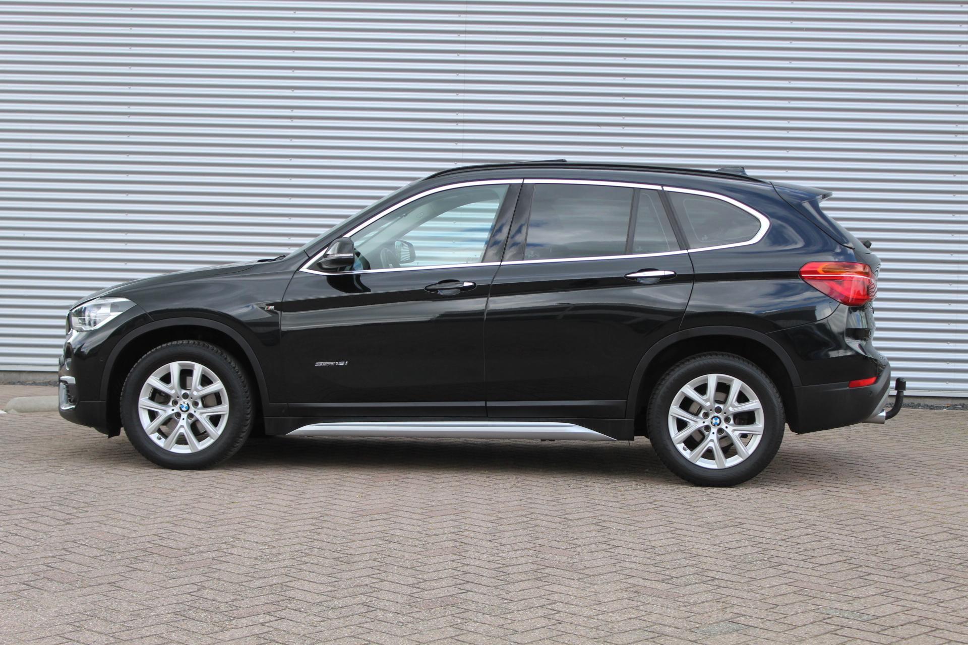 Foto van BMW X1 Sdrive18i