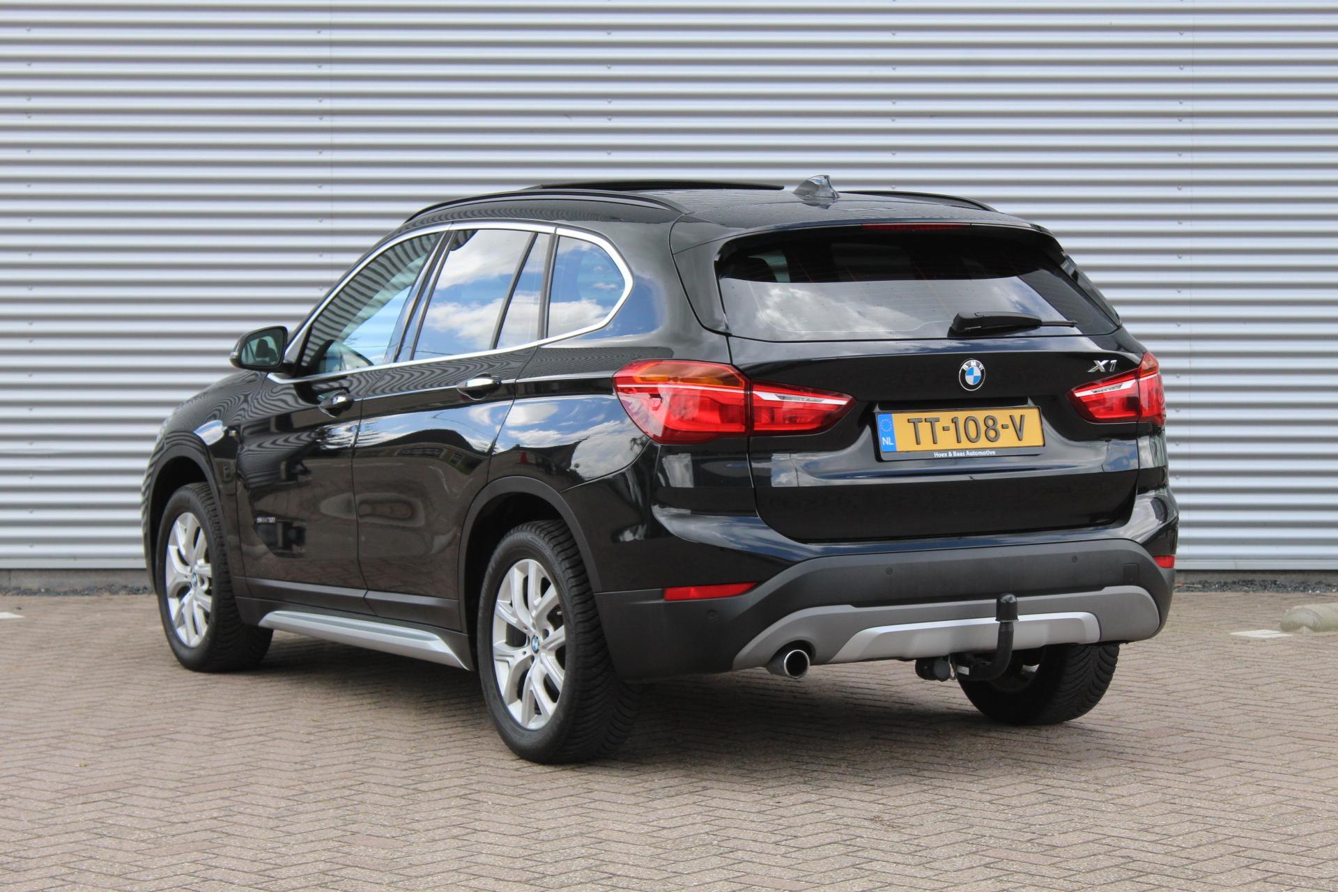 Foto van BMW X1 Sdrive18i