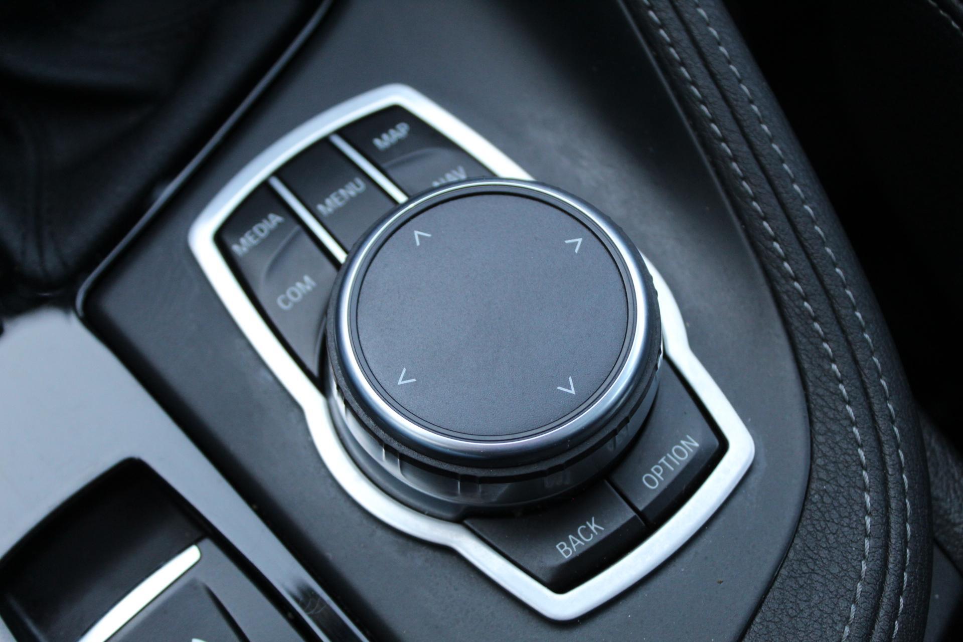 Foto van BMW X1 Sdrive18i