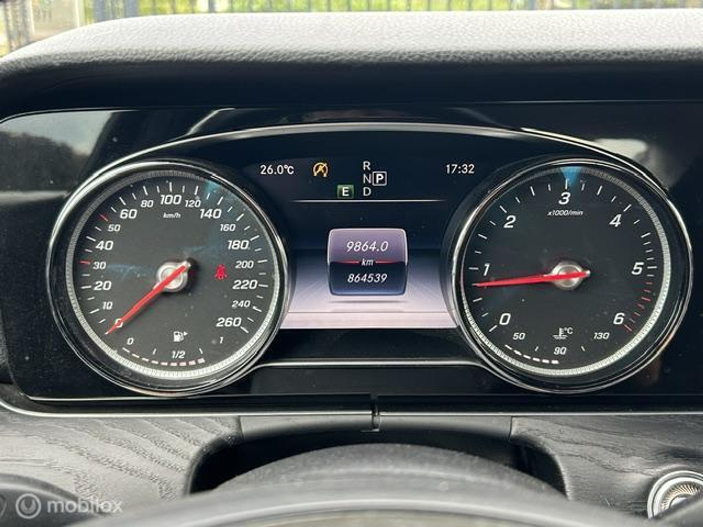 Foto van Mercedes-Benz E 200 D