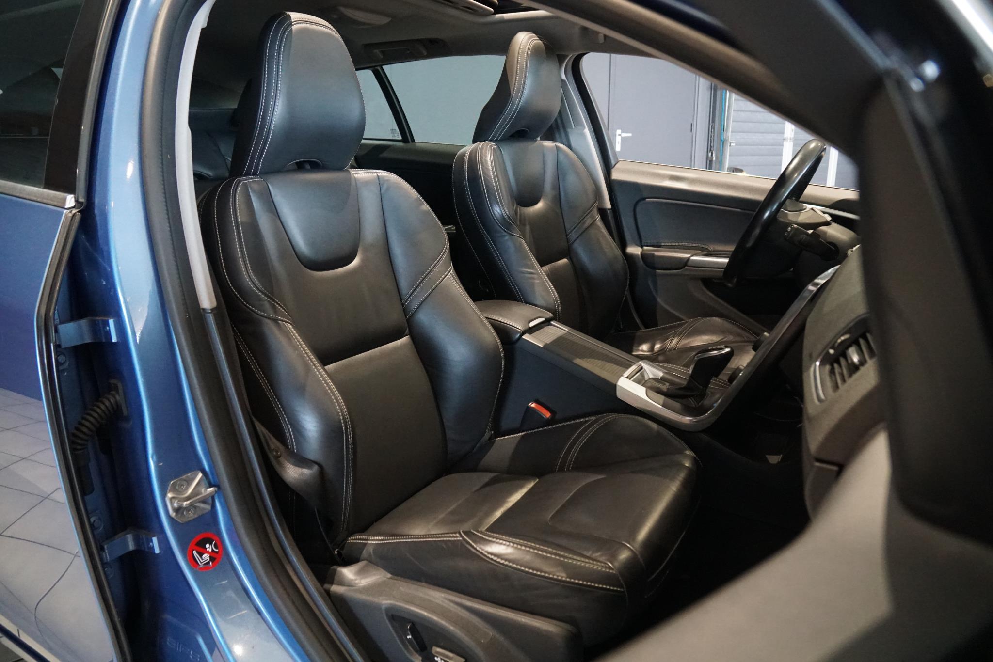Foto van Volvo V60 Plug In Hybrid