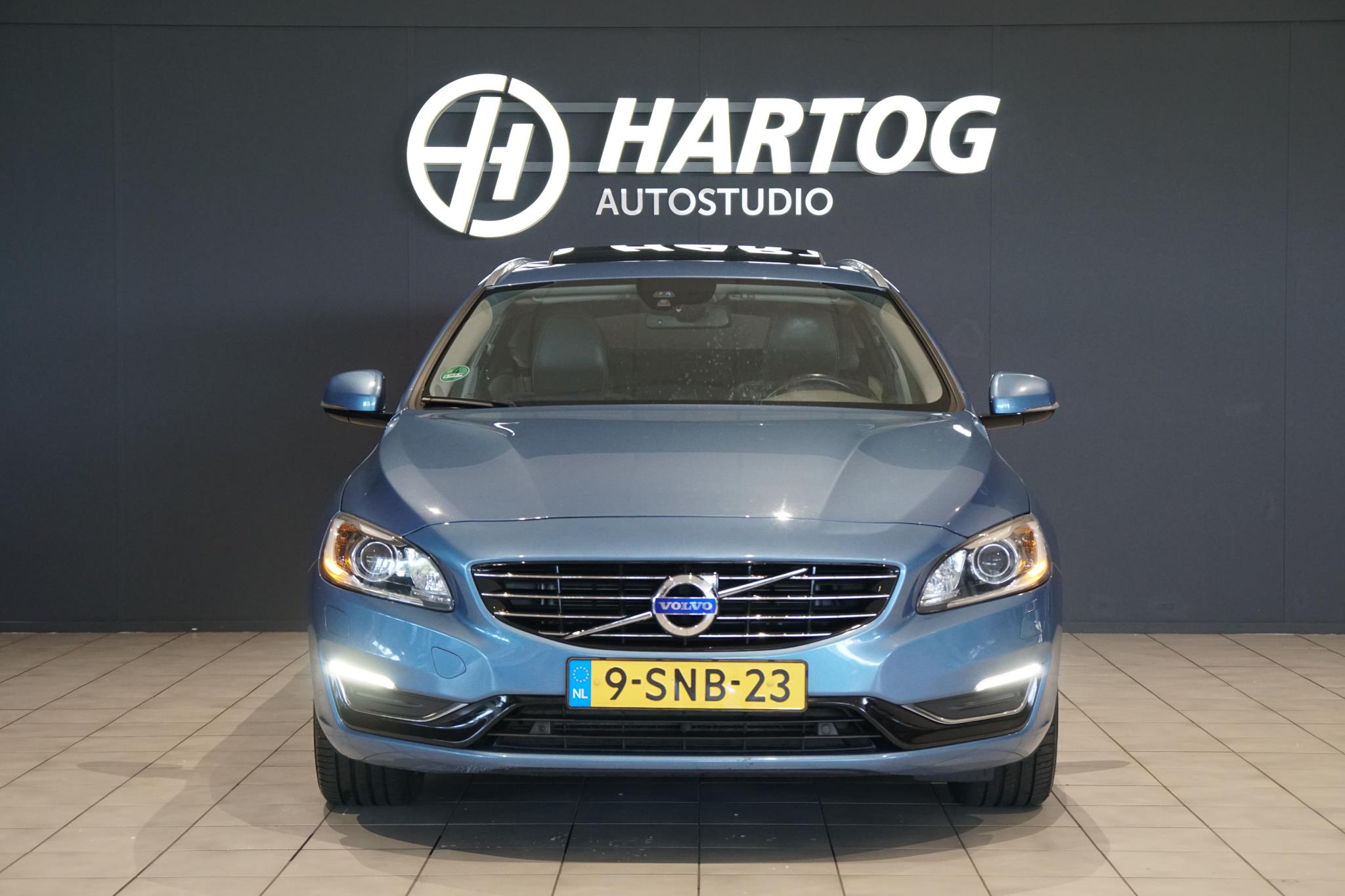 Foto van Volvo V60 Plug In Hybrid