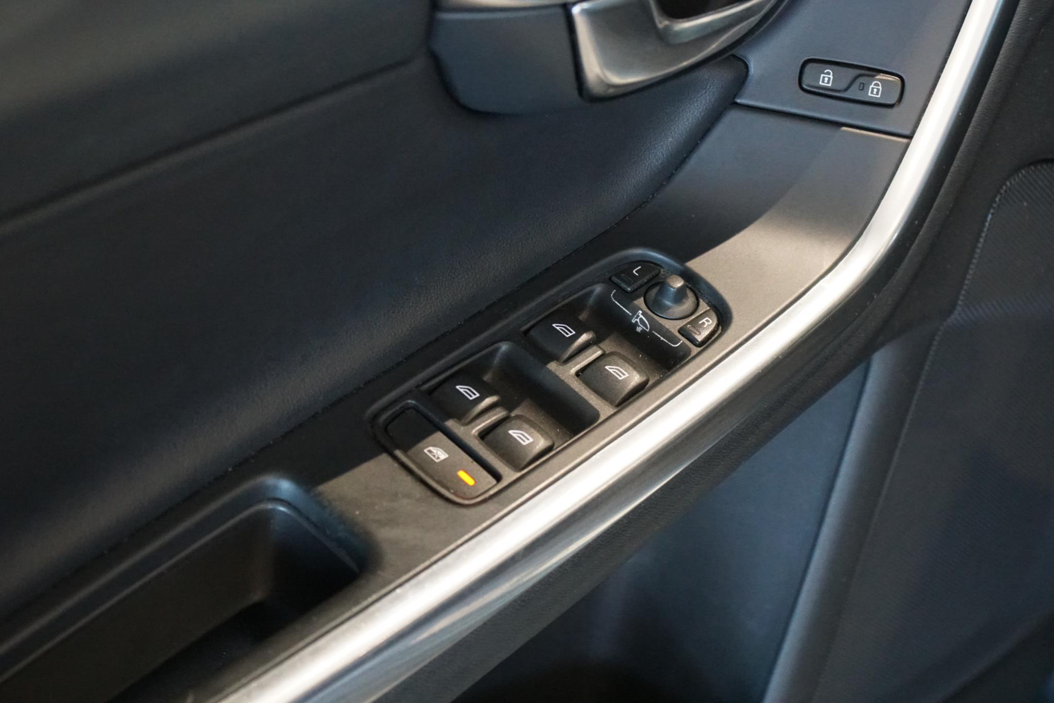 Foto van Volvo V60 Plug In Hybrid