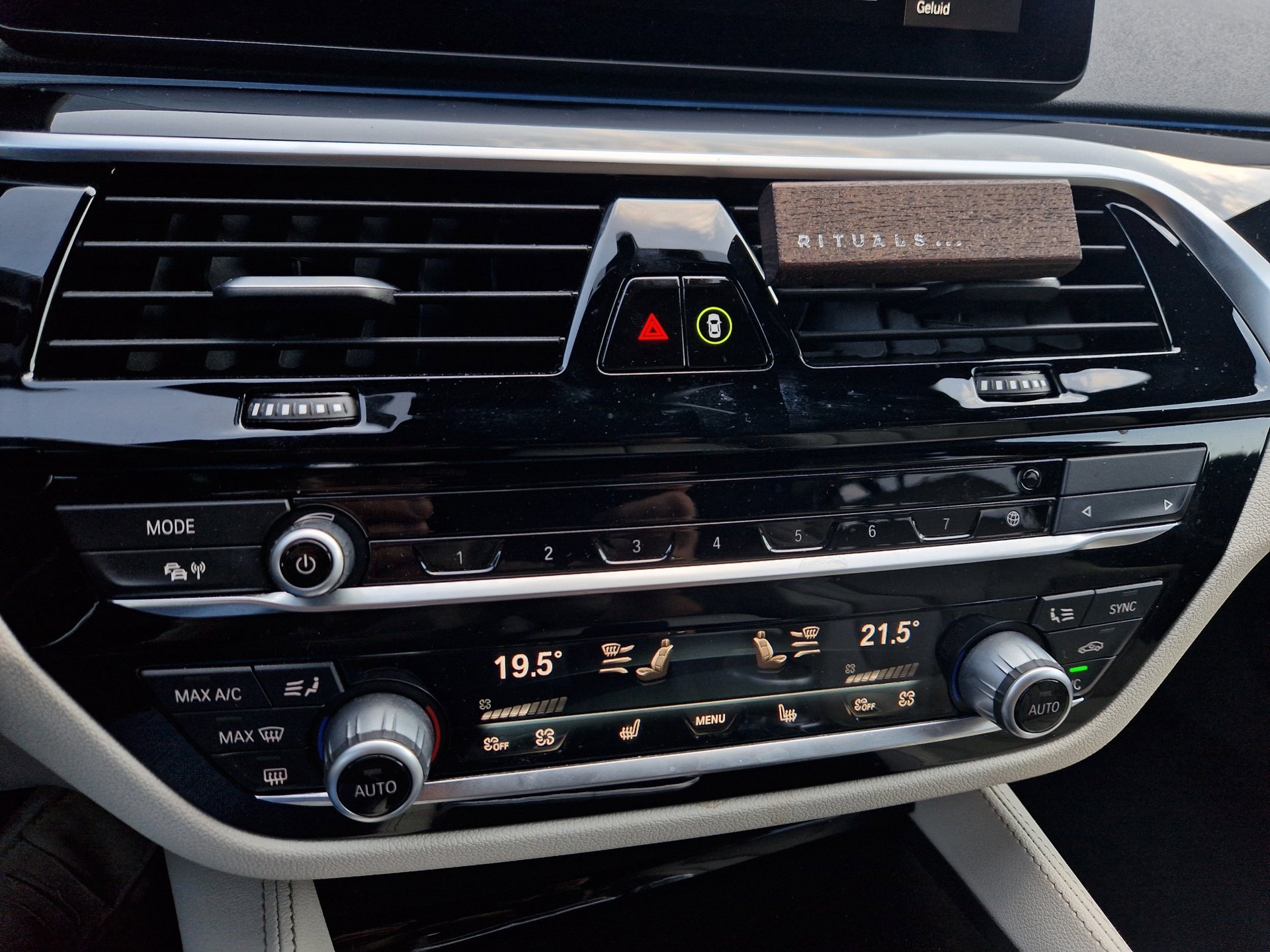Foto van BMW 530e
