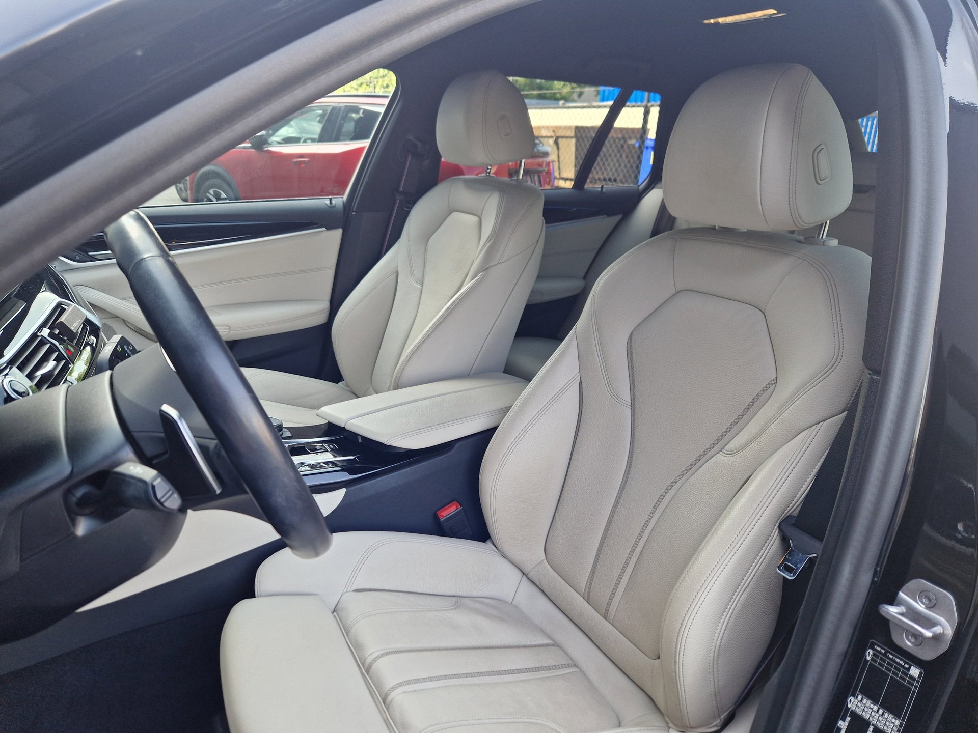 Foto van BMW 530e