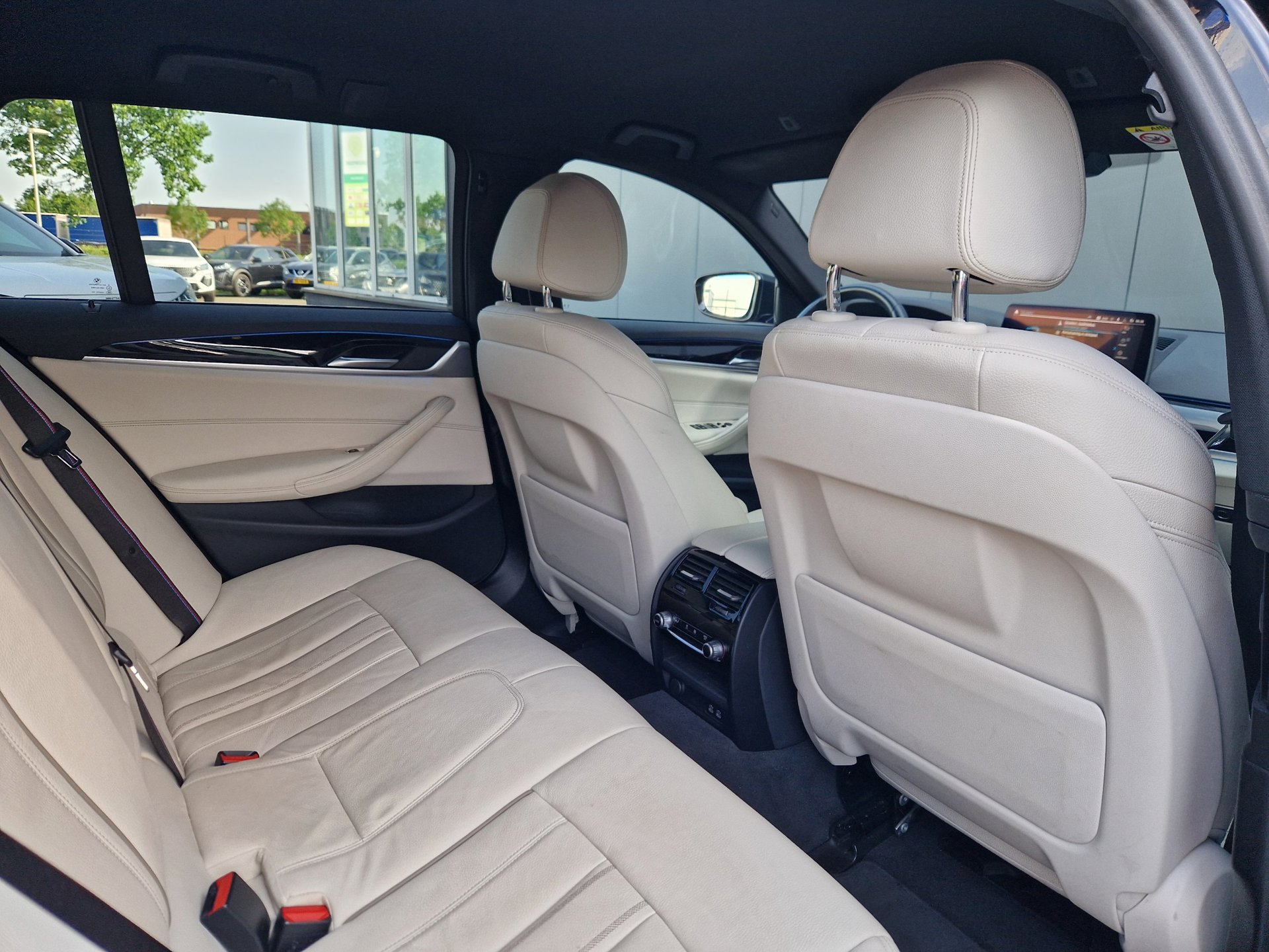 Foto van BMW 530e